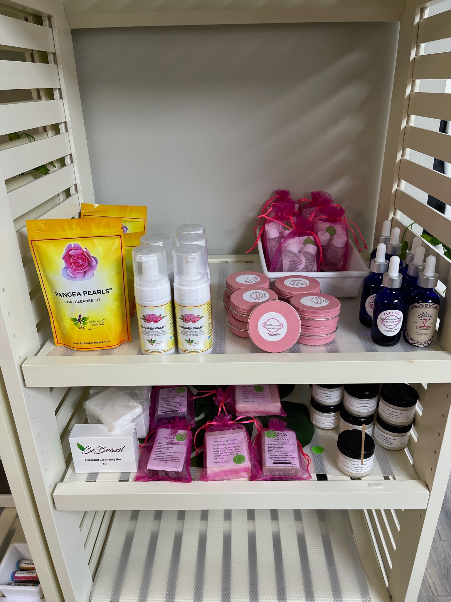 Pynk Monky Esthetics & Wellness — photo 3