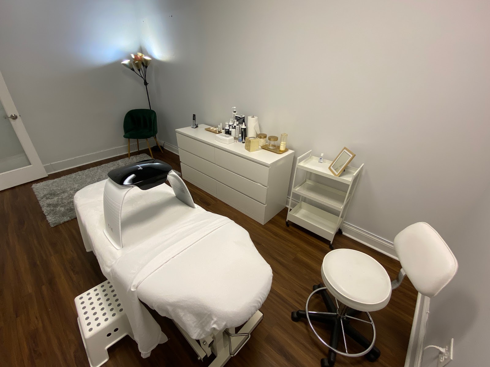 Wax Me Pls Brazilian Wax — photo 2