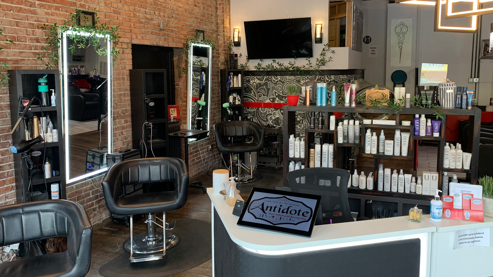 Antidote Salon & Beauty Bar — photo 3