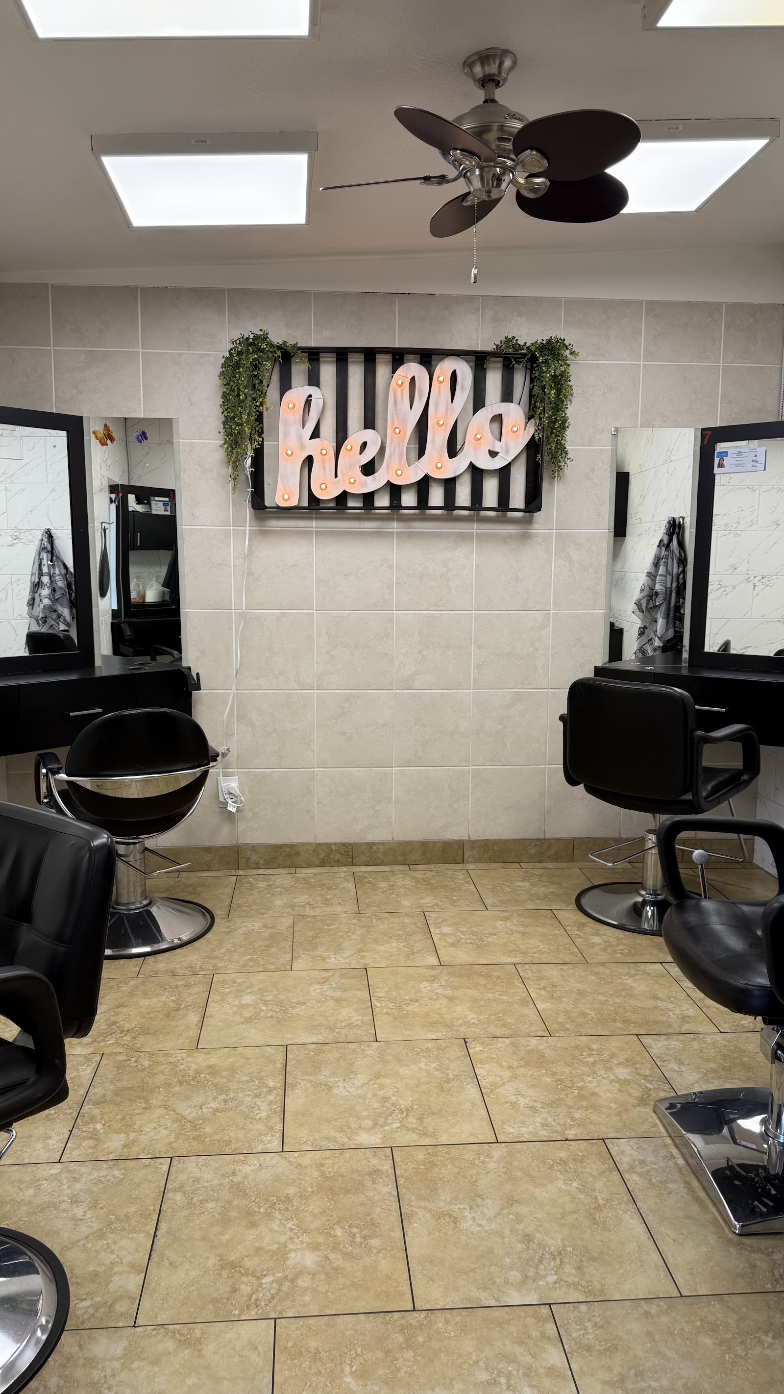 Secretos Beauty Salon — photo 3