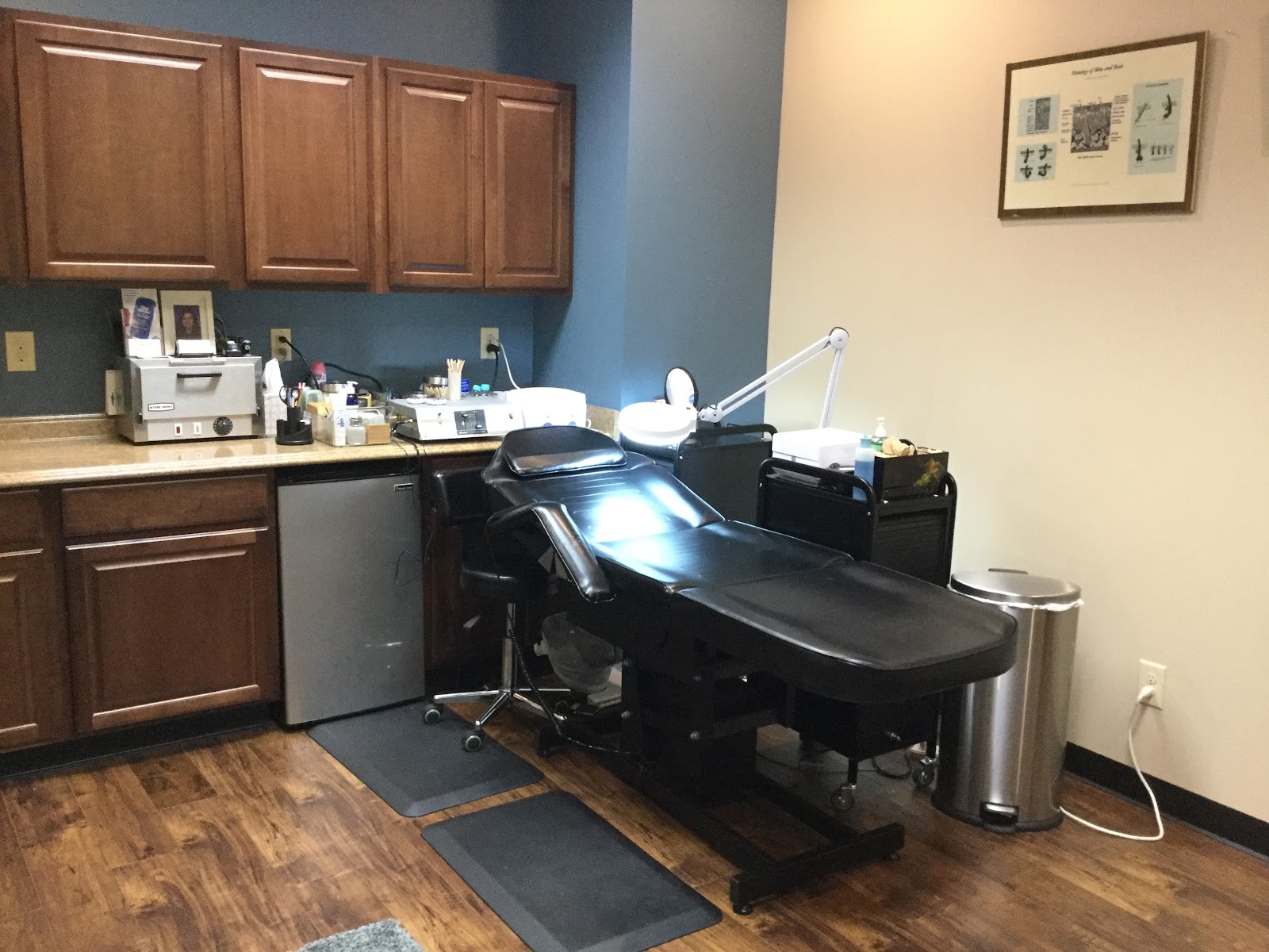 Laura J. Crawford - Hair Removal Specialist — photo 2