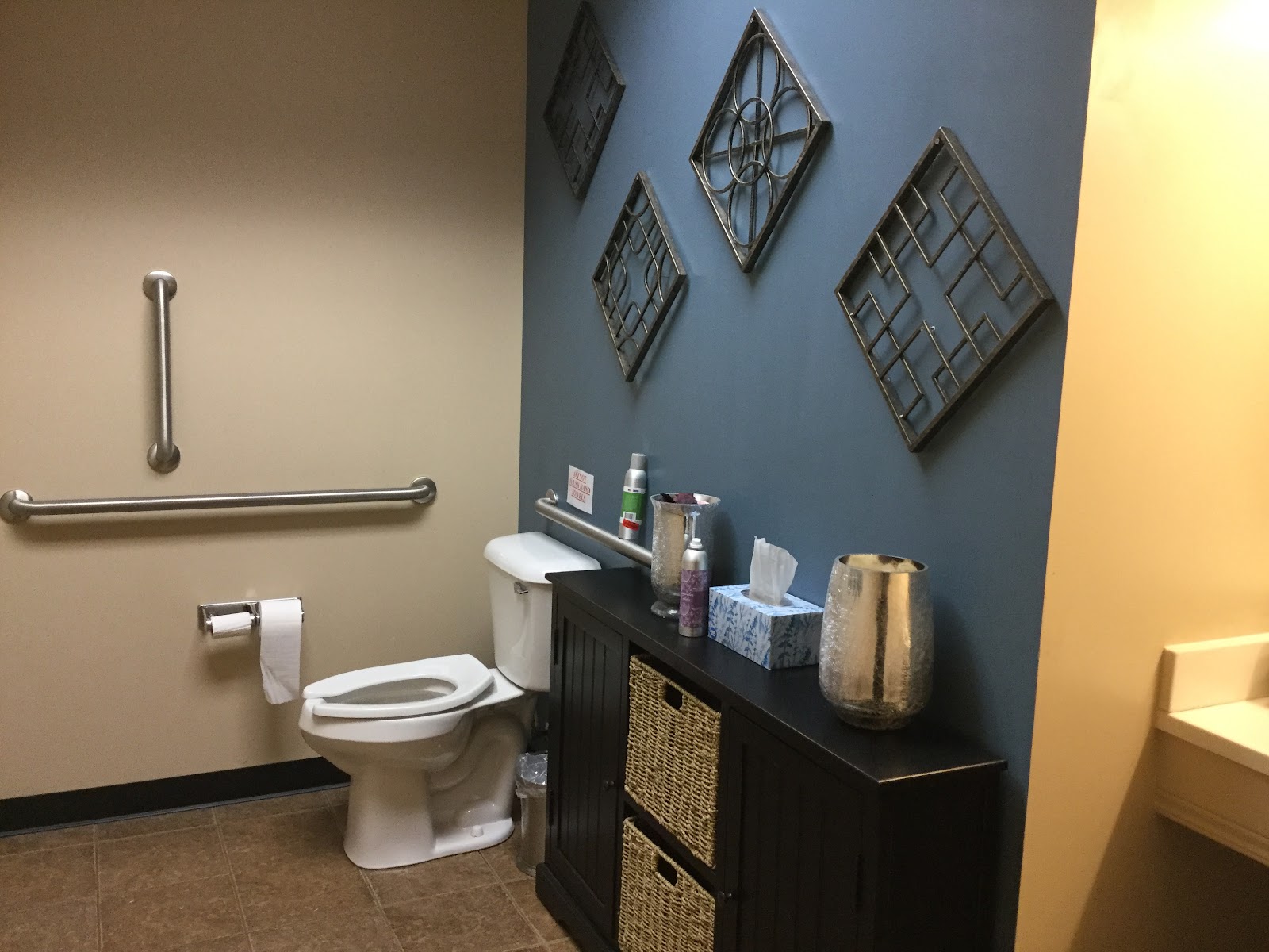 Laura J. Crawford - Hair Removal Specialist — photo 3