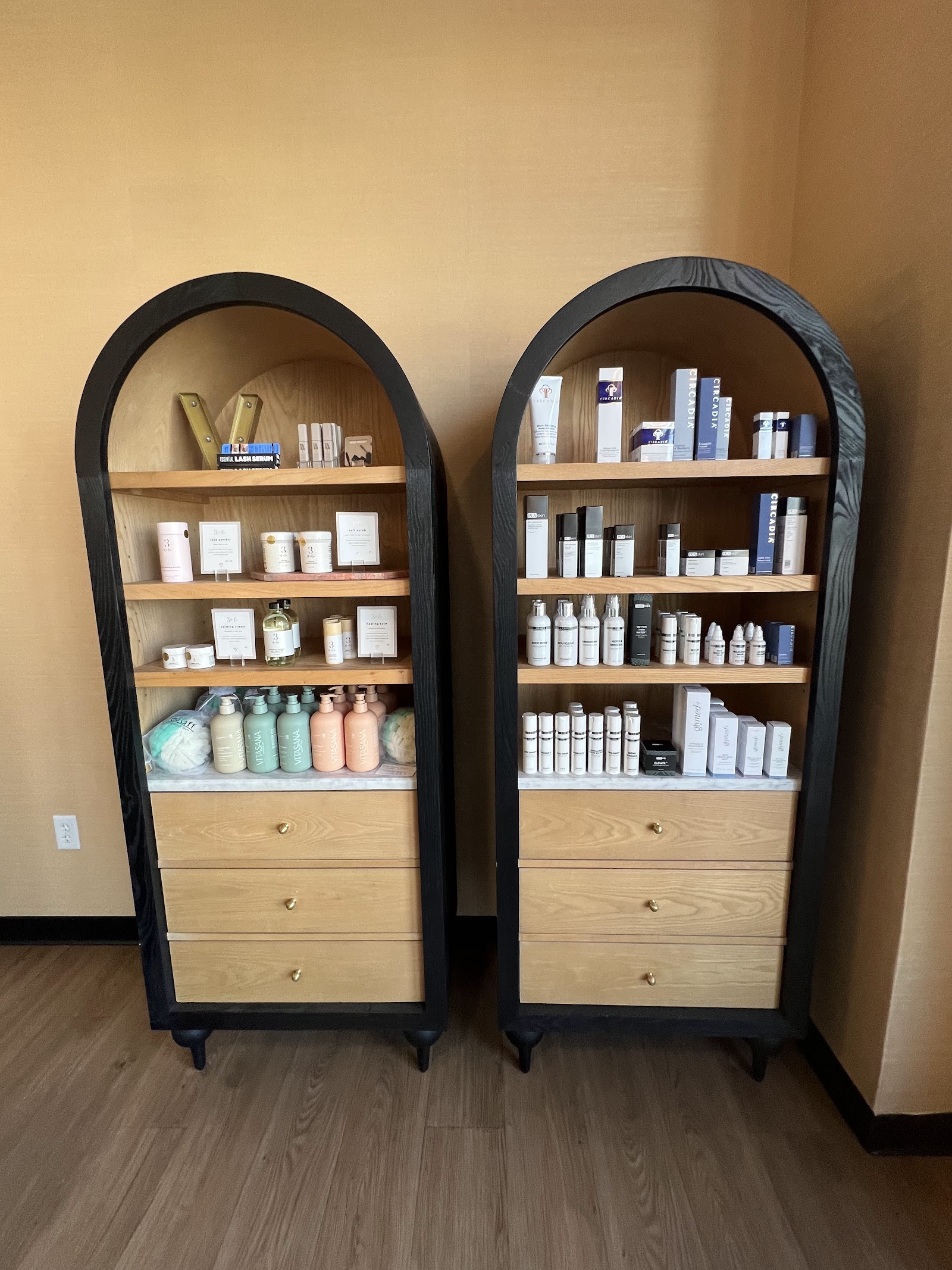 Velvet Waxing Studio + Skincare — photo 3