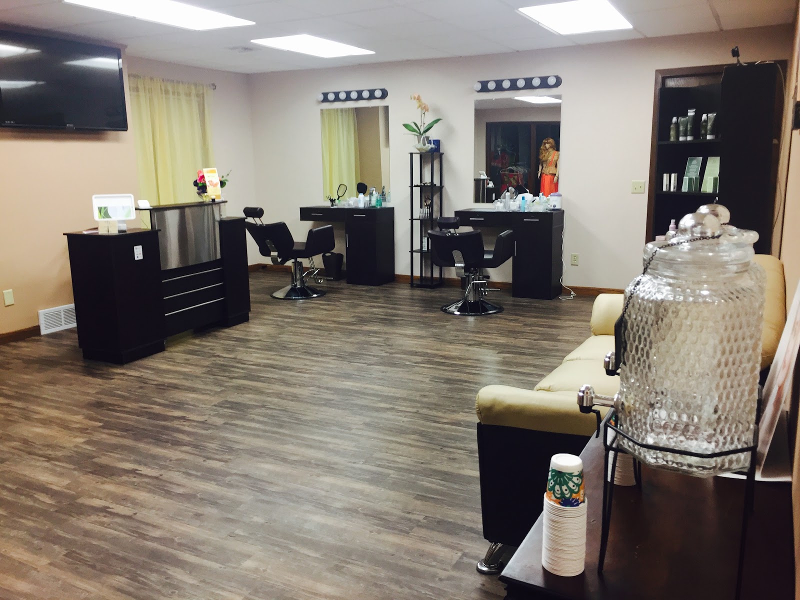 DC Brows & Beauty Services — photo 2