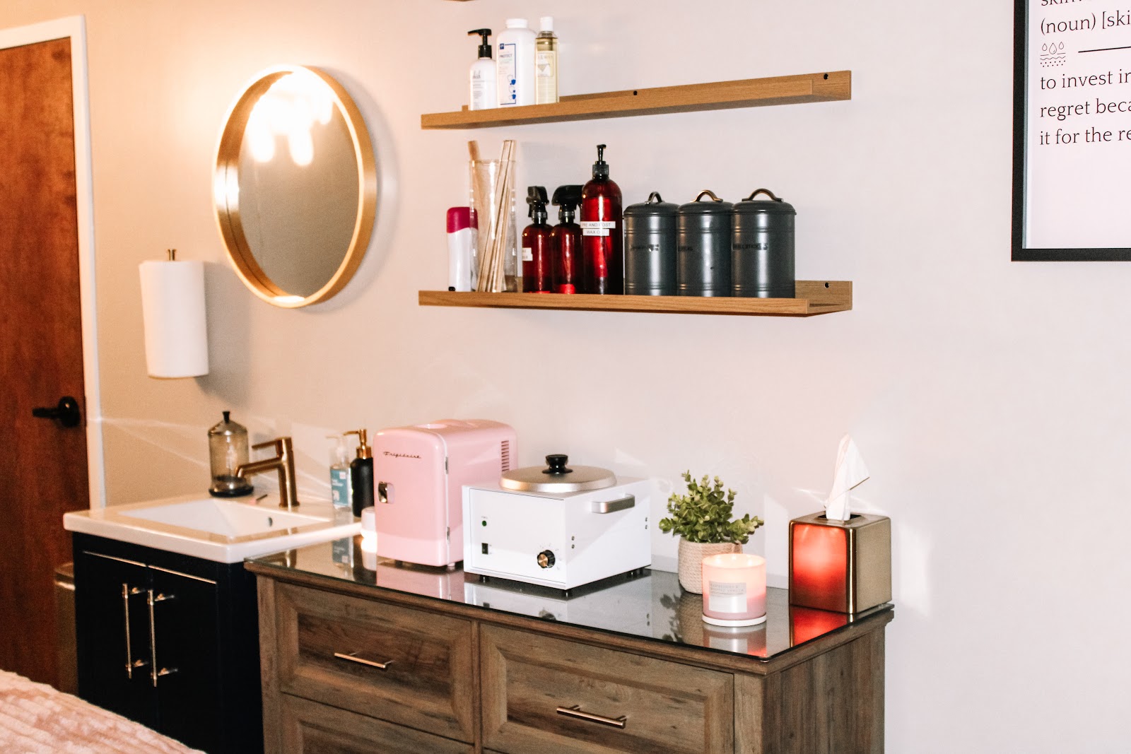 The Skin and Wax Room — photo 2