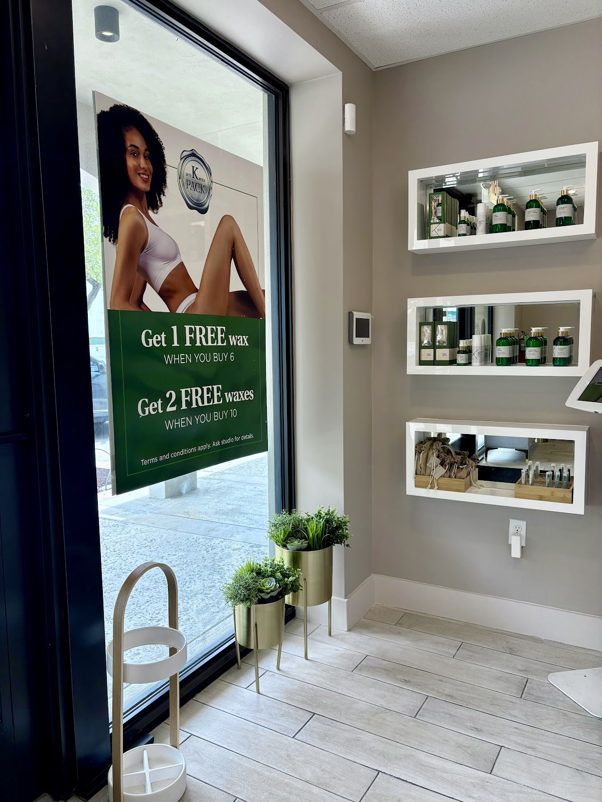 Uni K Wax Studio | South Miami — waxing salon in Miami