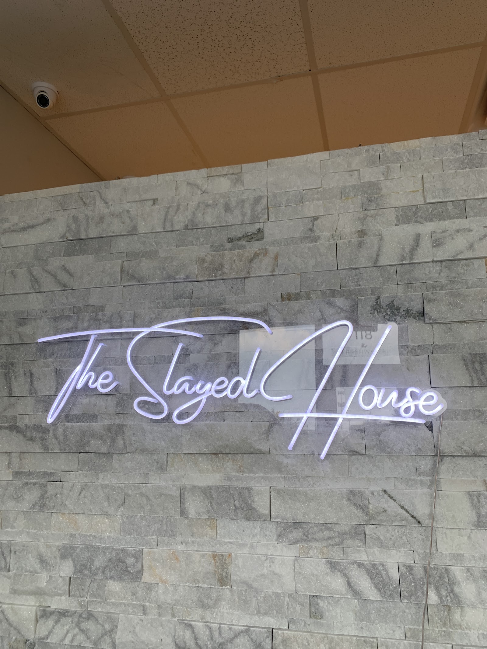 The Slayed House — photo 3