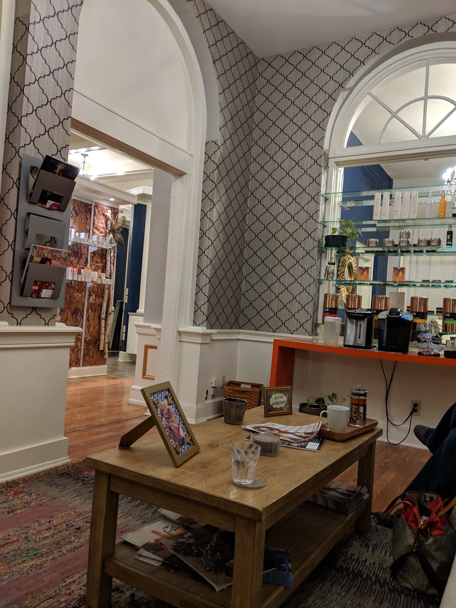 Knick Salon and Spa — photo 3