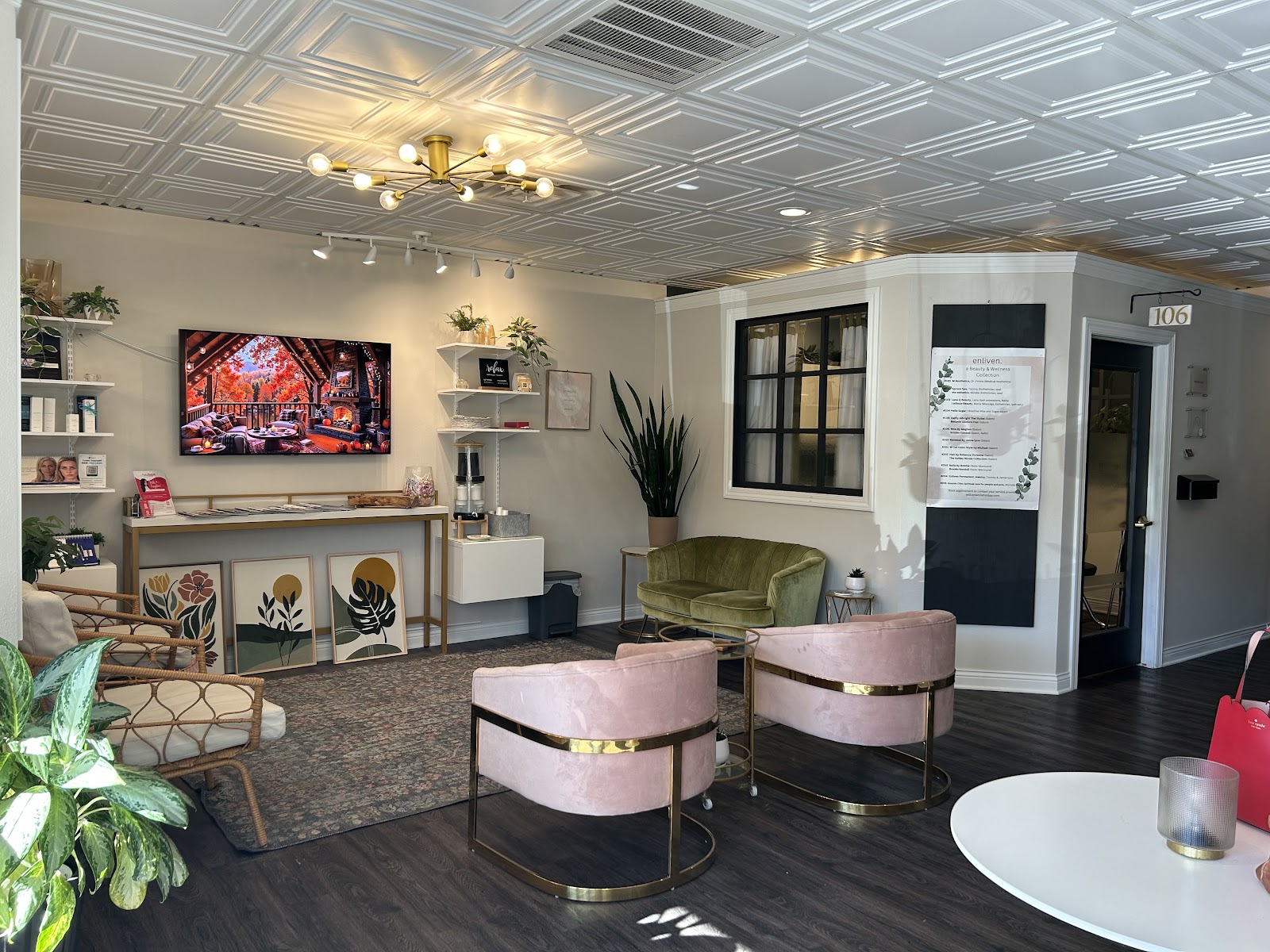 Hello Sugar | Whitefish Bay Downtown-Brazilian Wax & Sugar Salon — photo 2