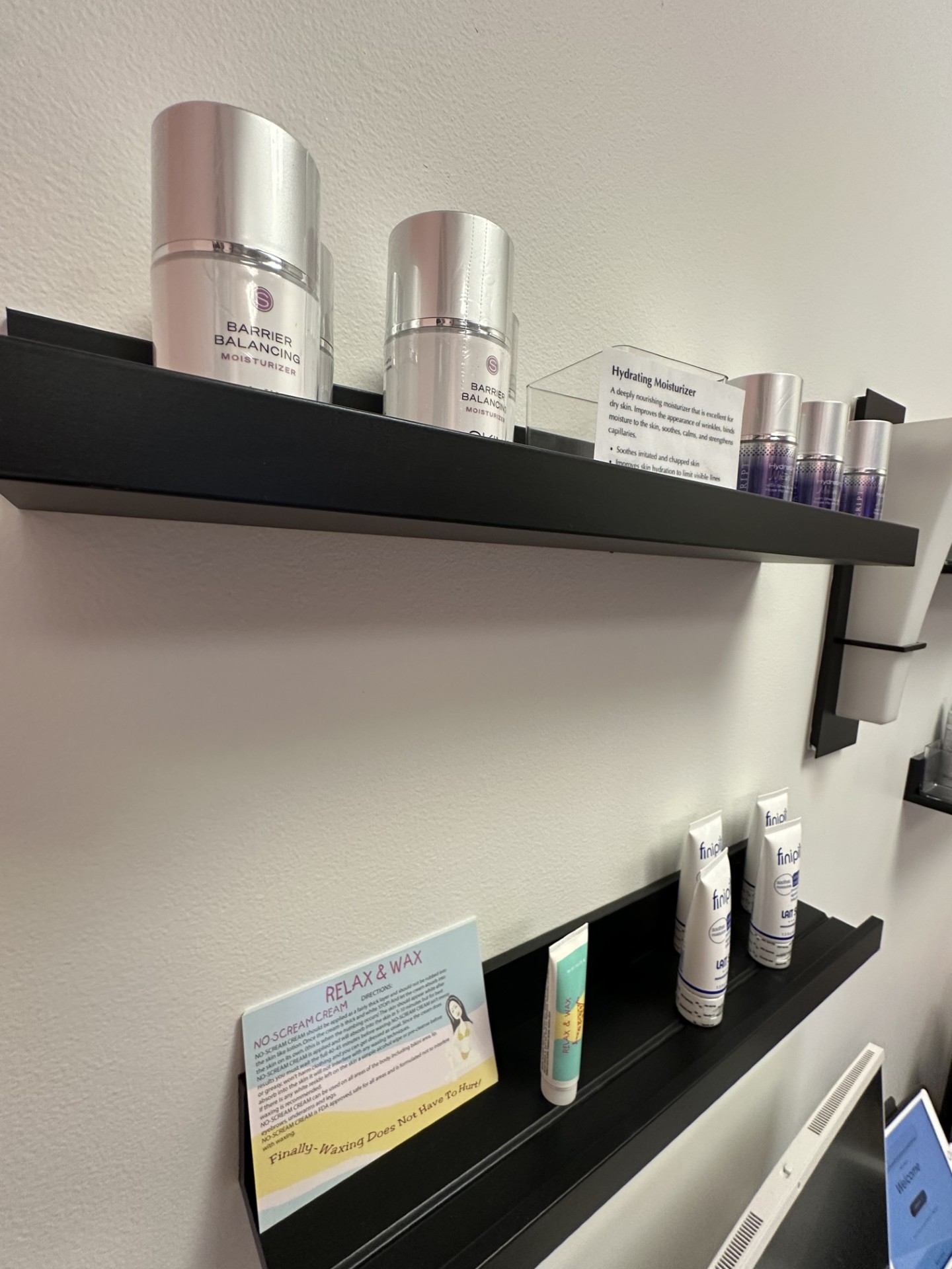 Hello Sugar | Roseville Central - Brazilian Wax & Sugar Salon — photo 3
