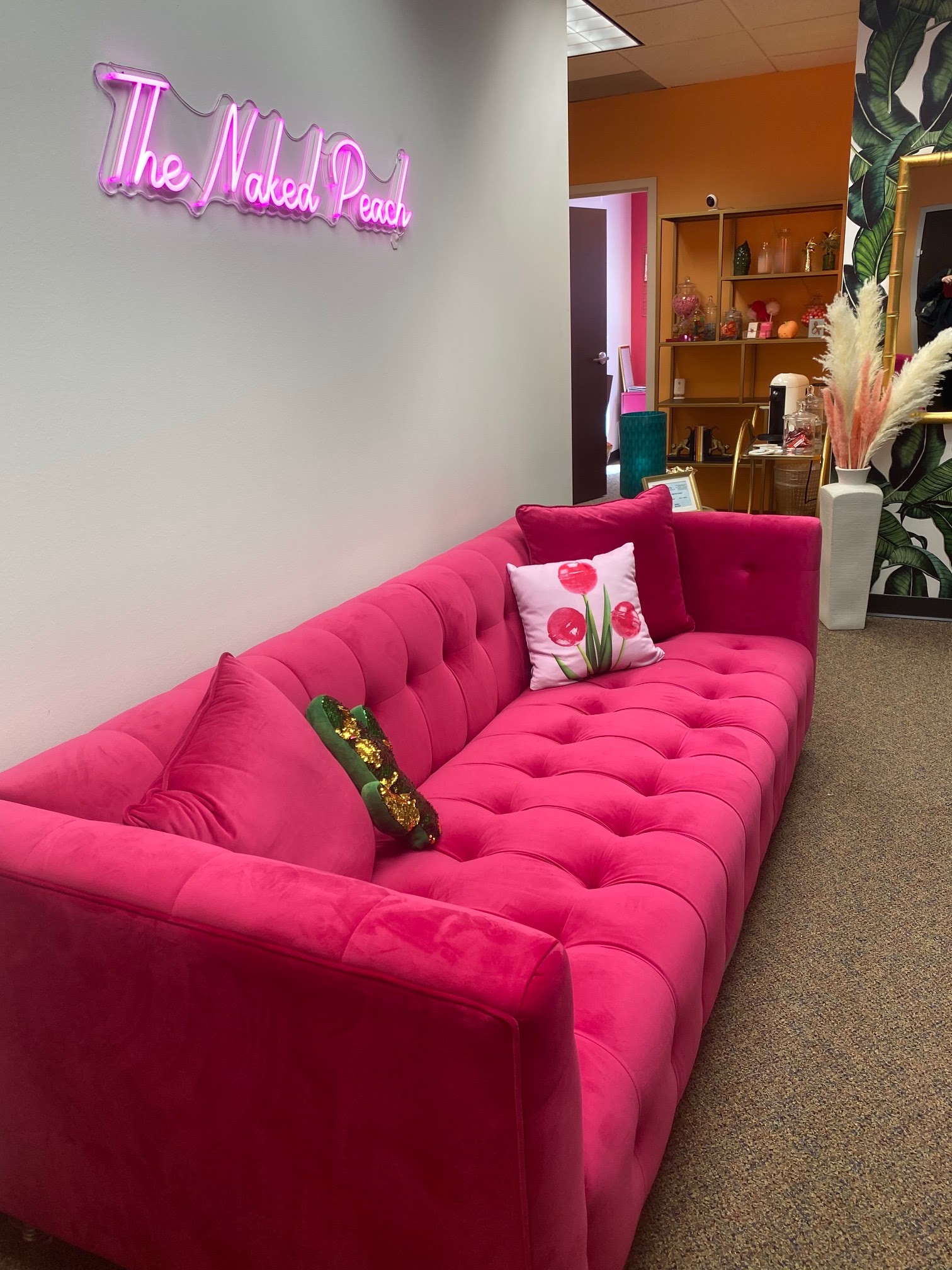 The Cheeky Peach Waxing Studio — photo 3