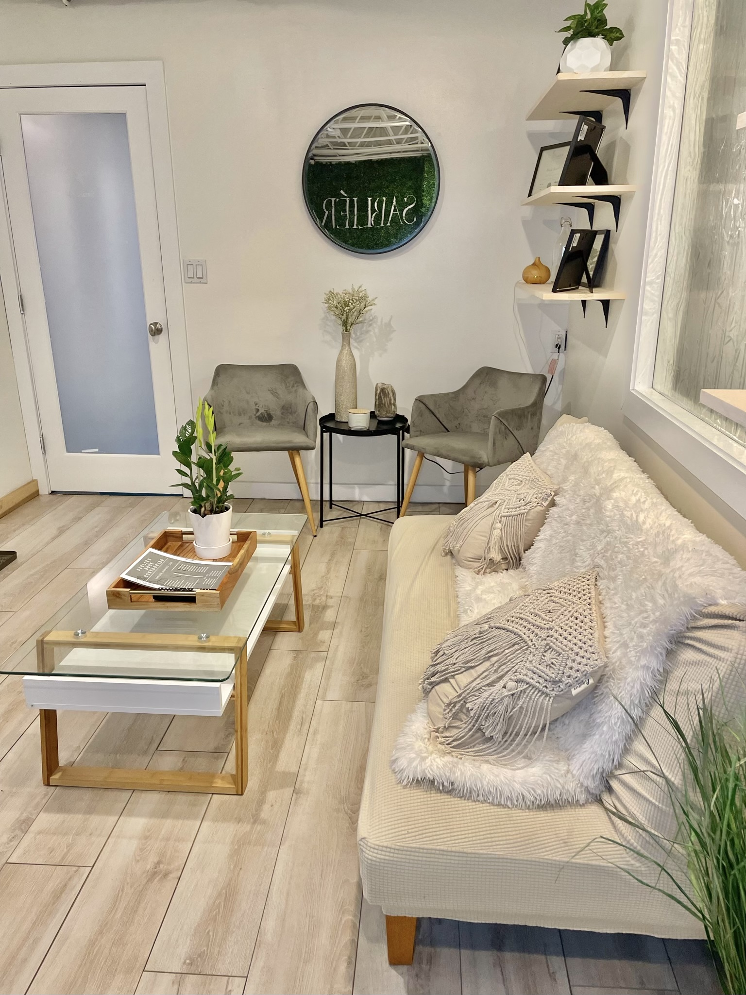 Beauty Bar & Co — photo 2