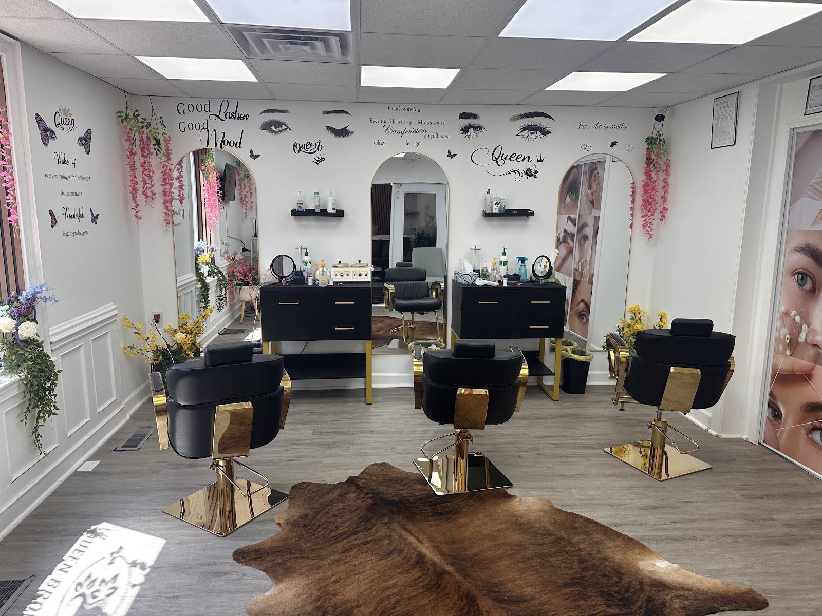 Queen Eyebrows Threading & Spa — photo 3