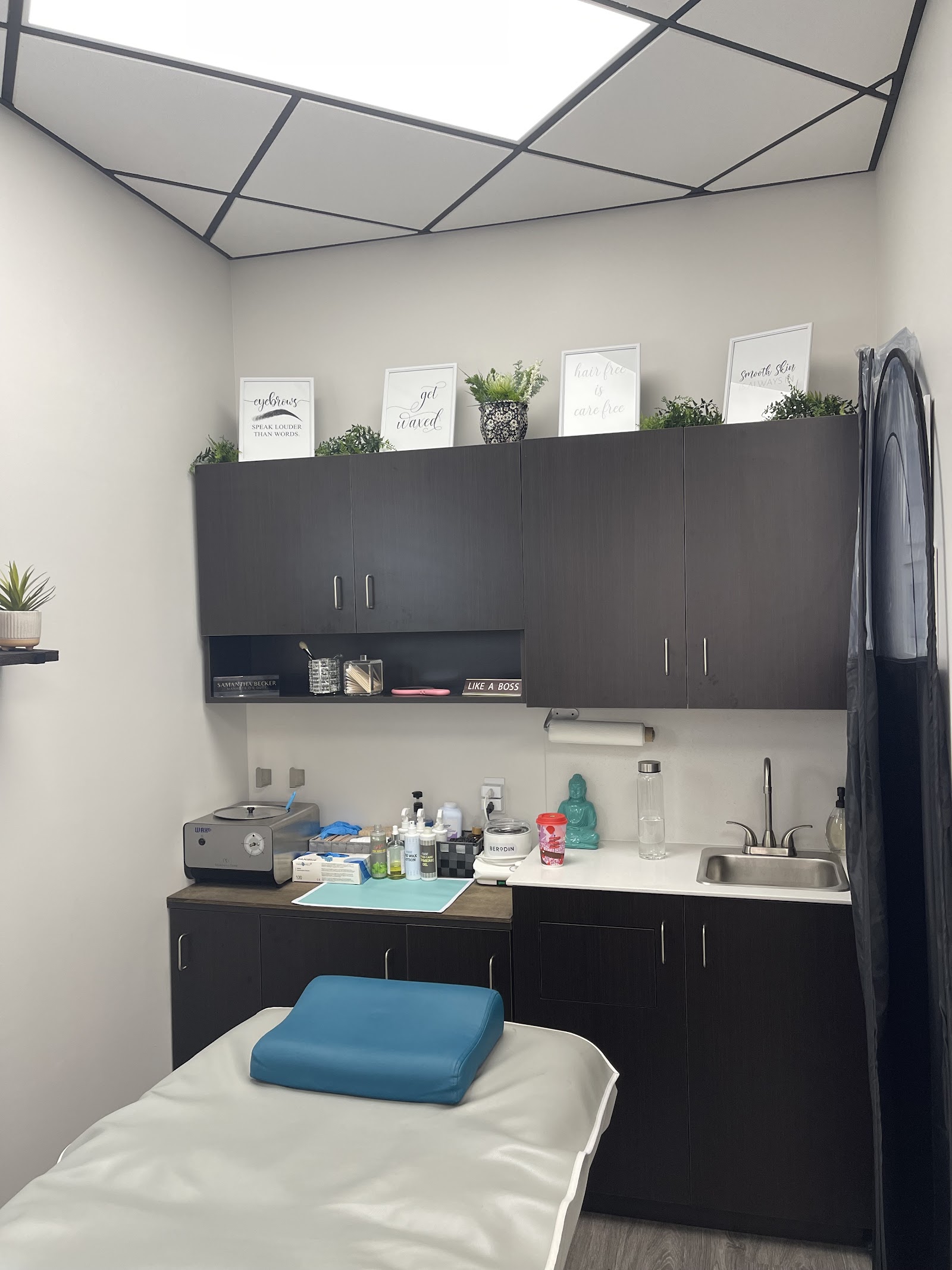 Bare Beauty Waxing — photo 3