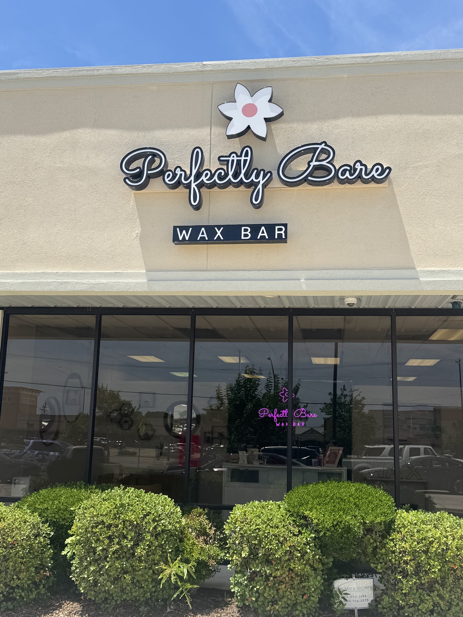 Perfectly Bare Wax Bar — photo 3