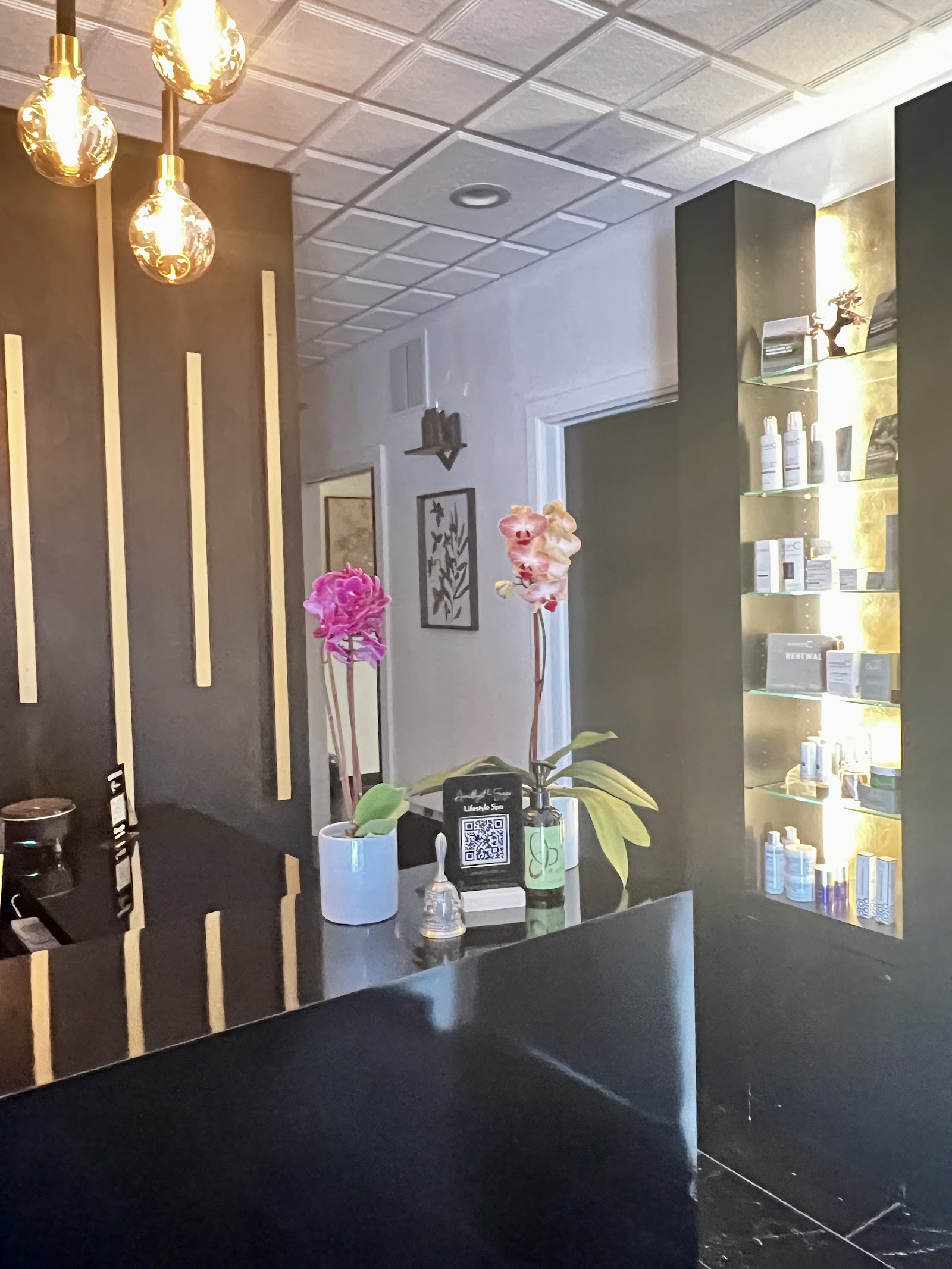 Amethyst & Sage Lifestyle Spa — photo 2