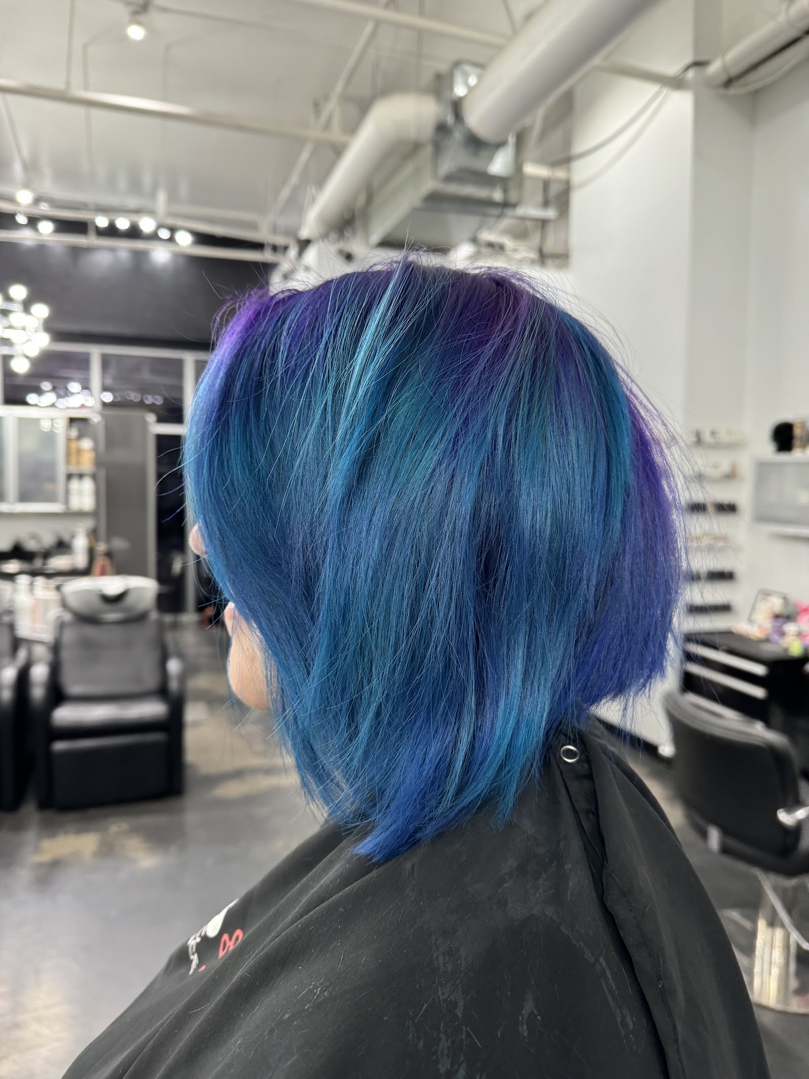 Two Zero Eight Salon — photo 2
