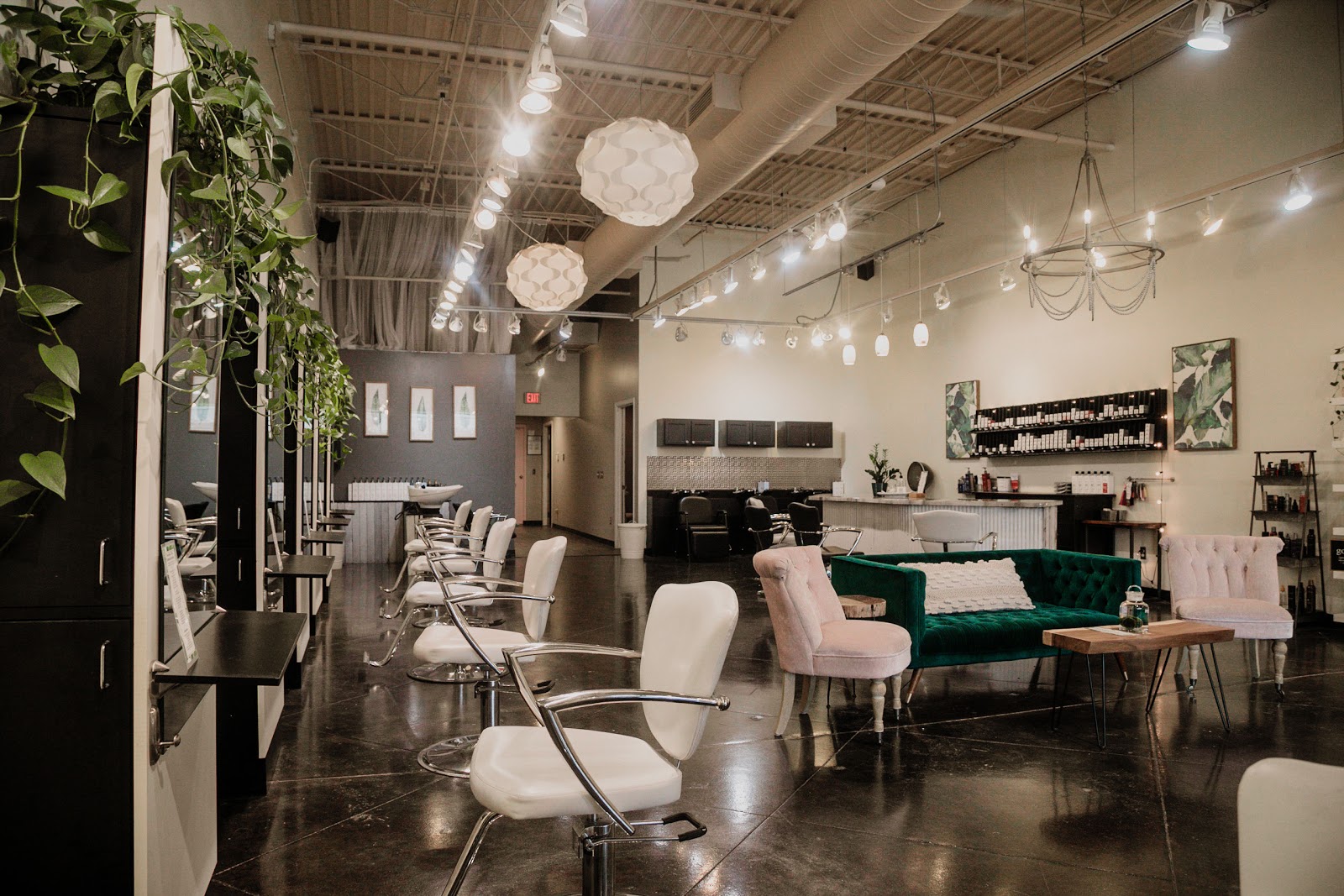 Reveal Salon And spa — photo 2