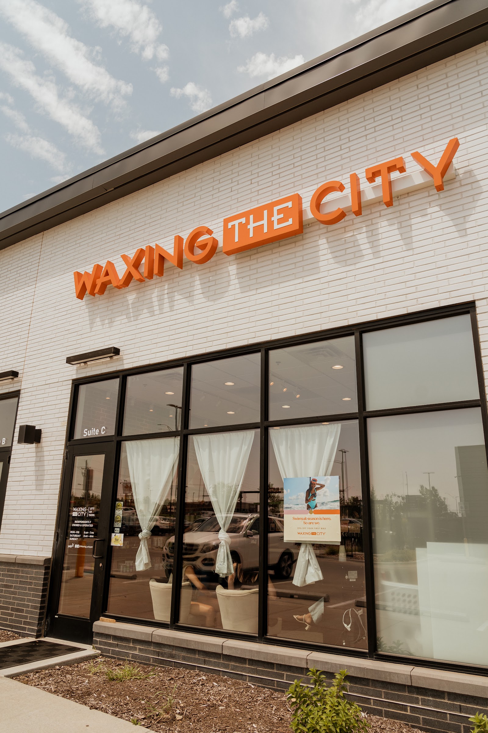 Waxing The City — photo 2