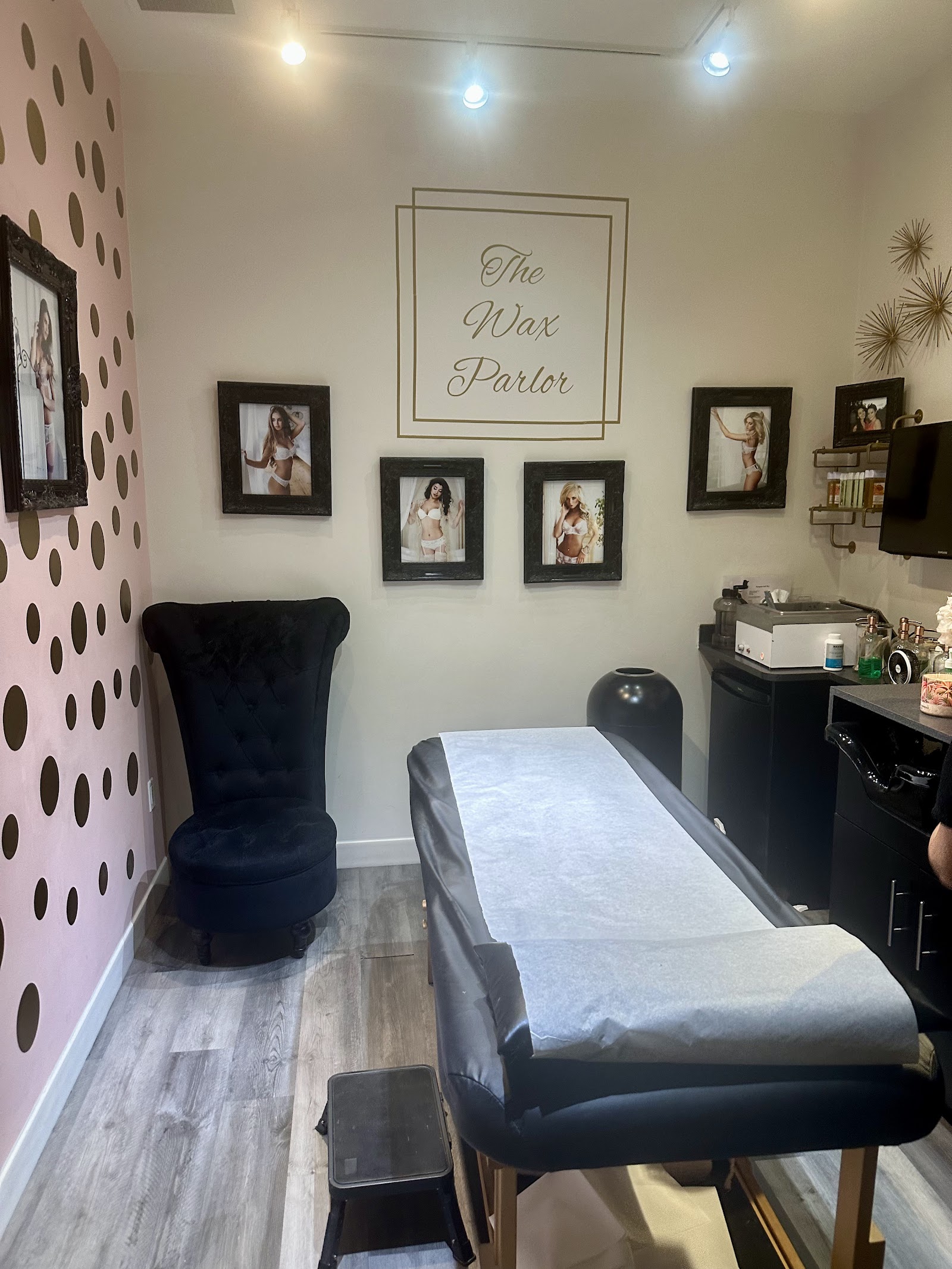 The Wax Parlor — photo 2