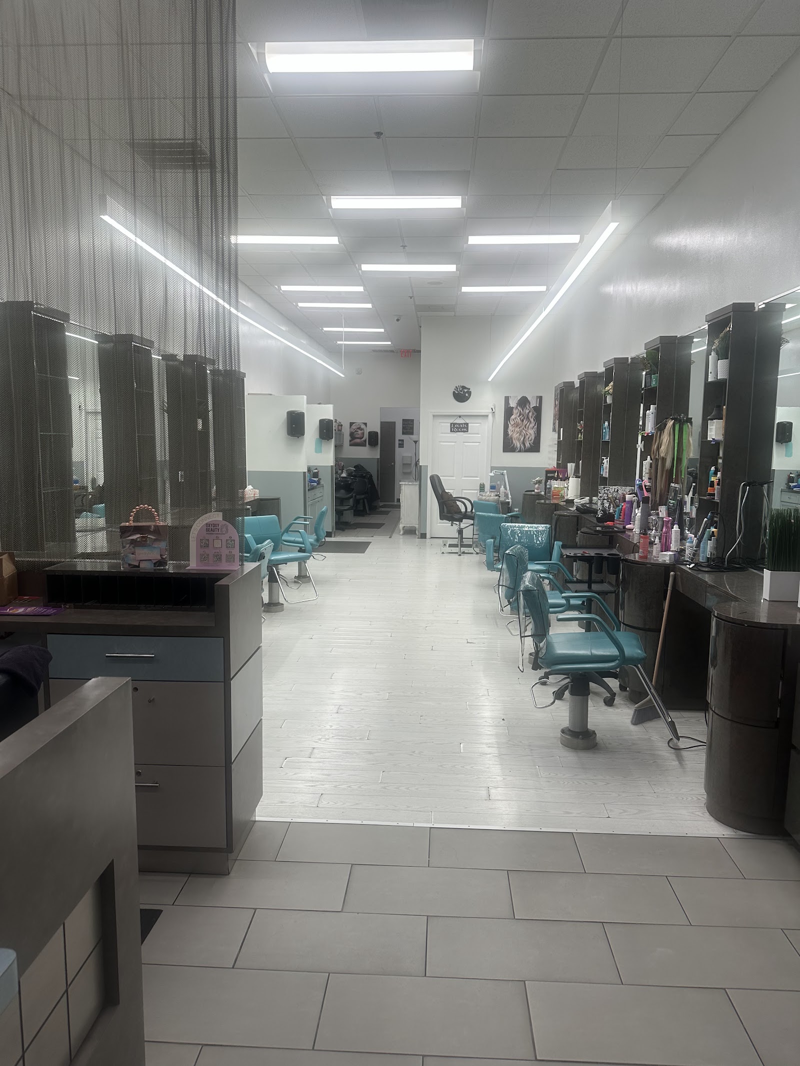Aiza Salon & Spa — photo 3