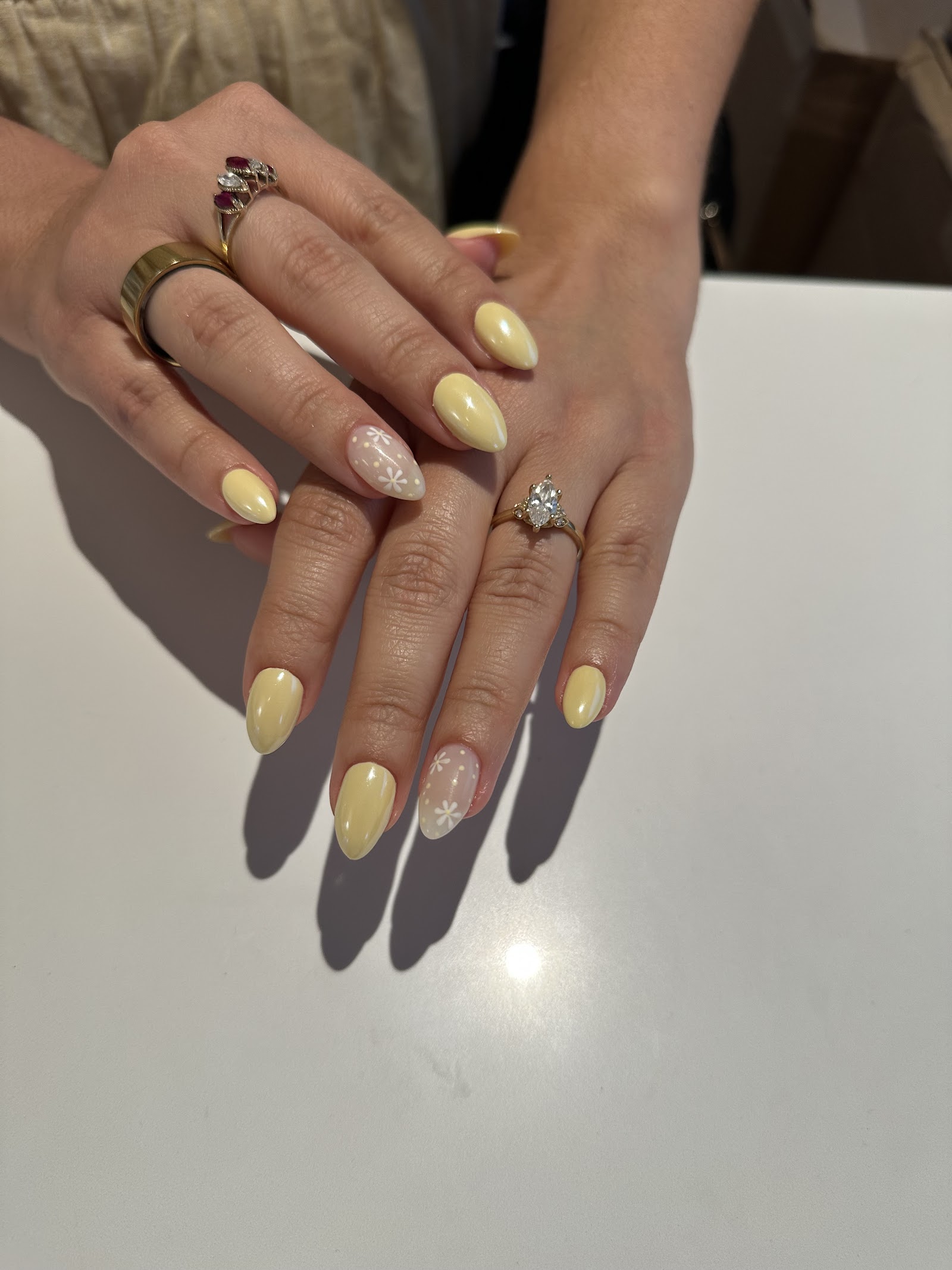 Two Chic Beautique — photo 2