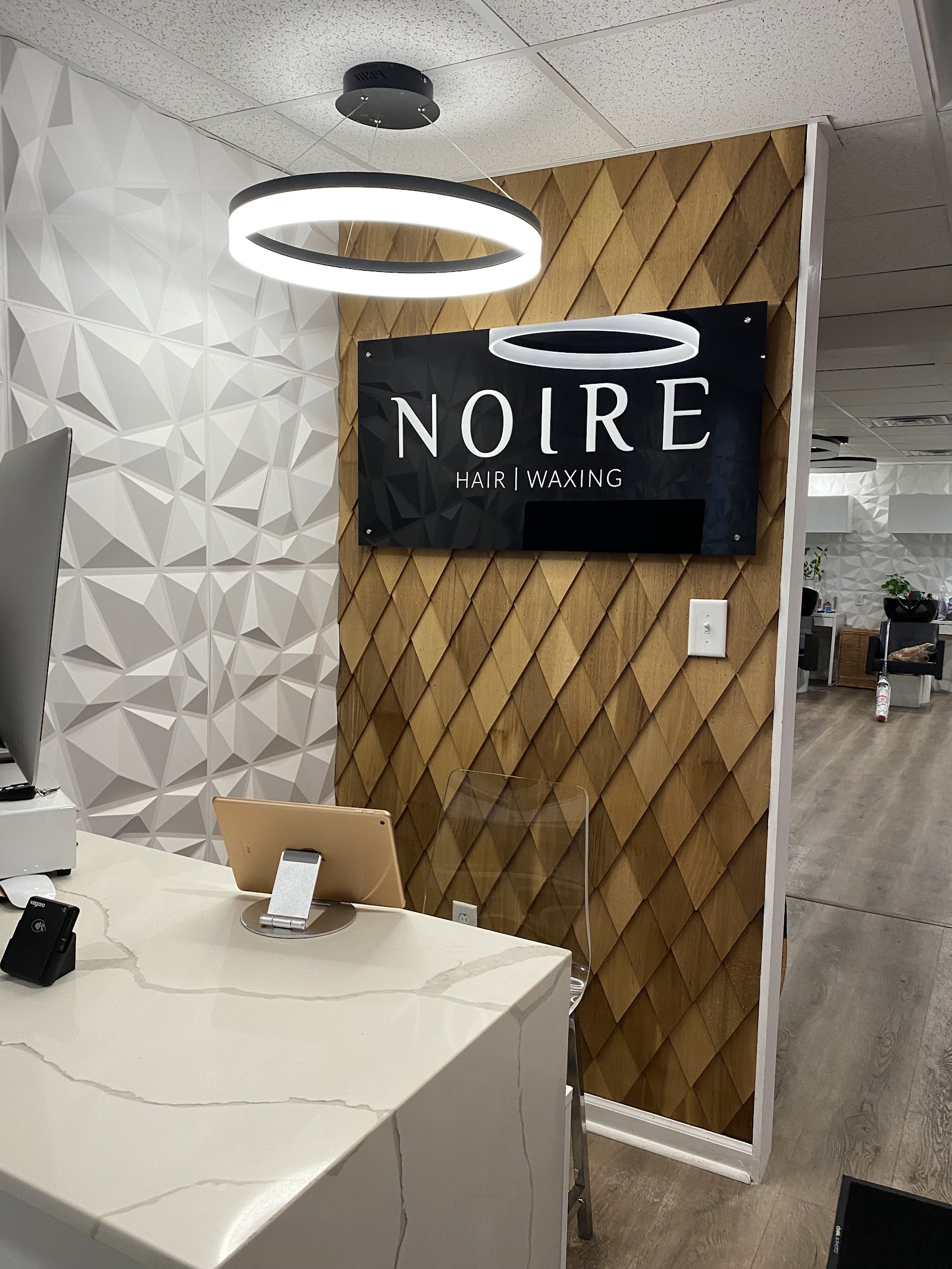 Noire Hair & Wax Salon — photo 2
