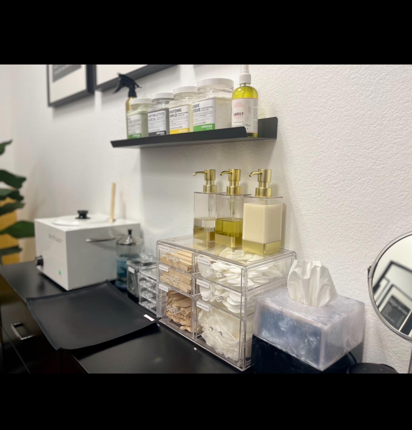 WOW WAX CO — photo 2