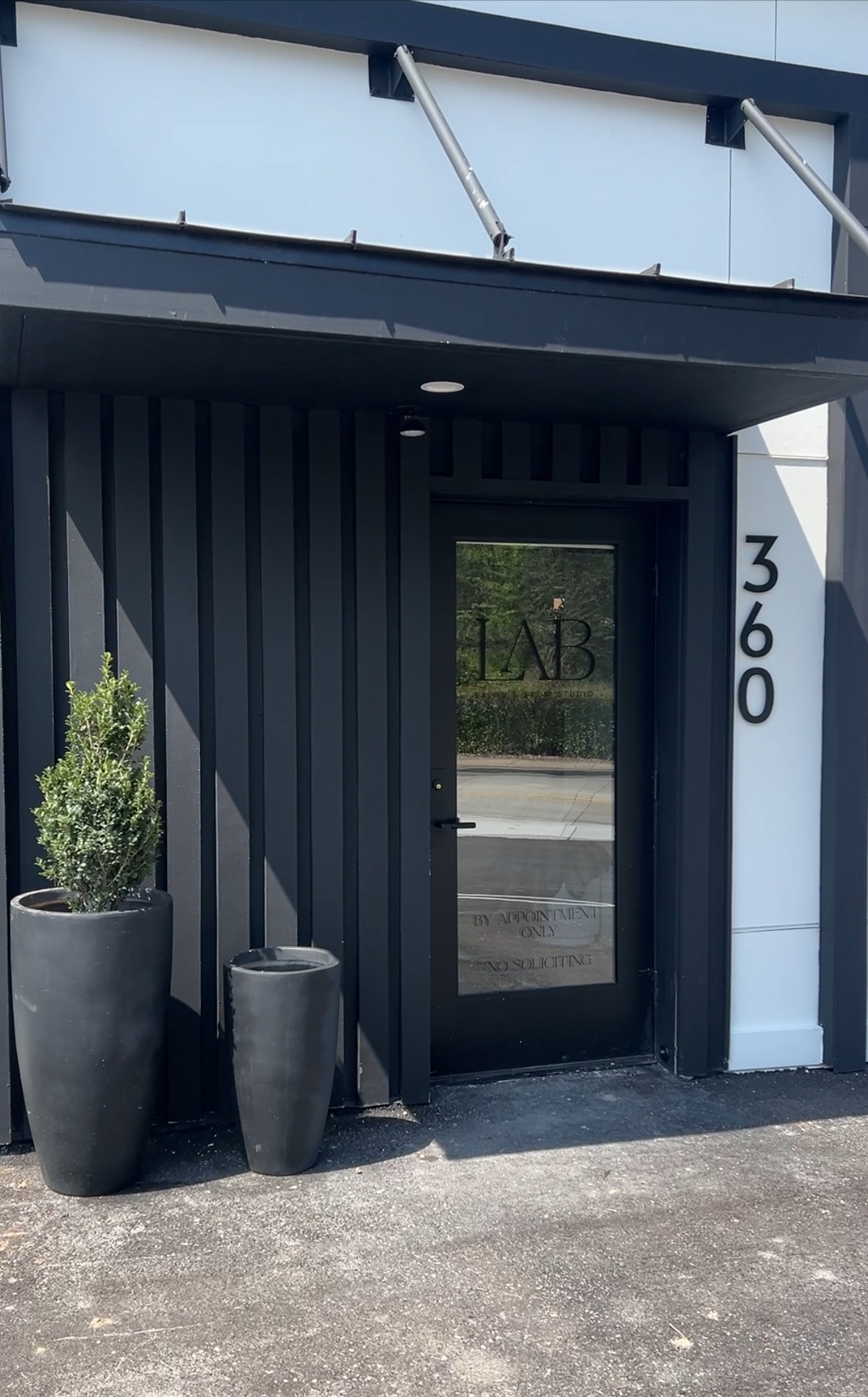 LAB Salon + Brow Studio — photo 2
