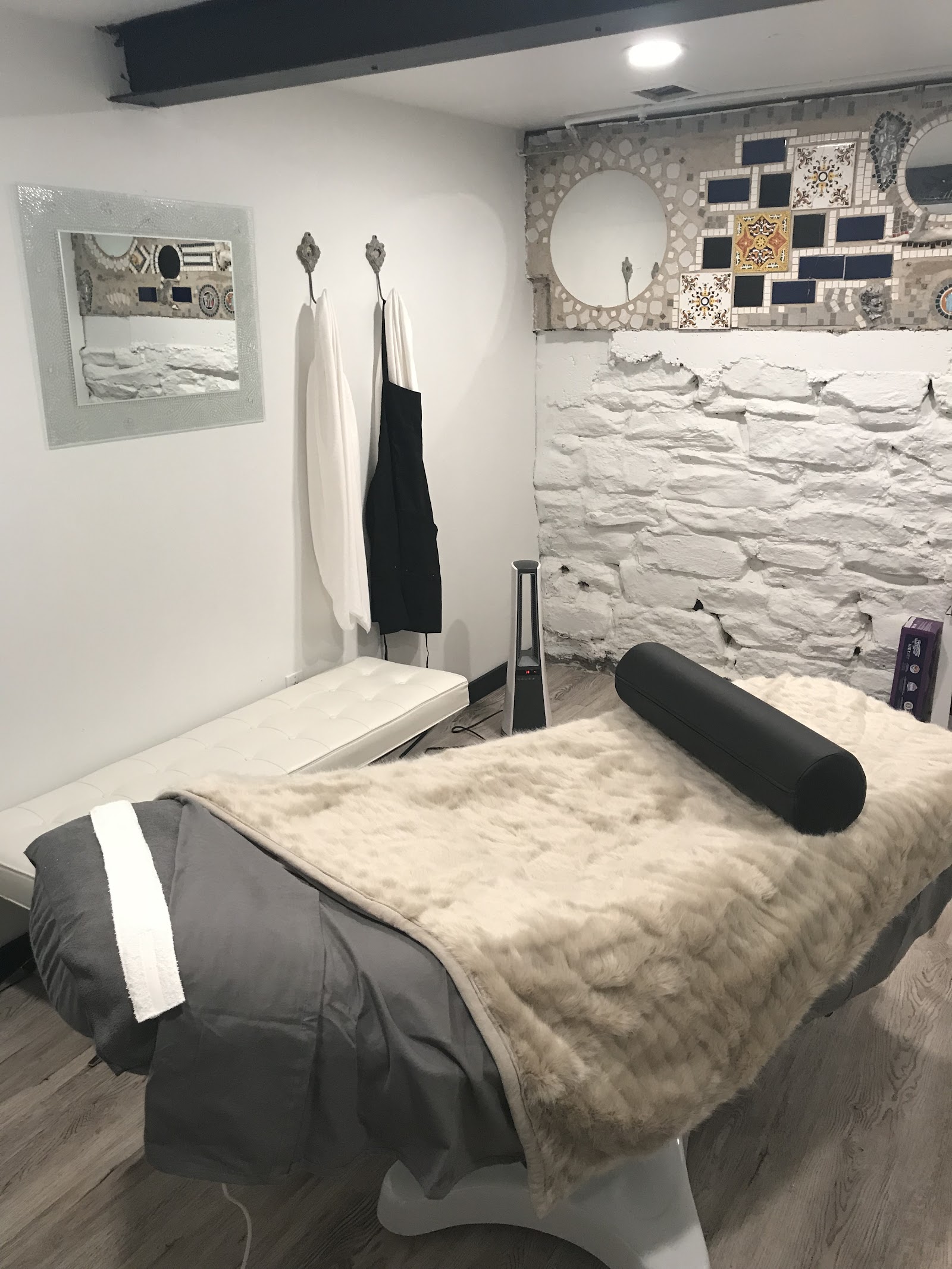Vanity Box Boutique — photo 3