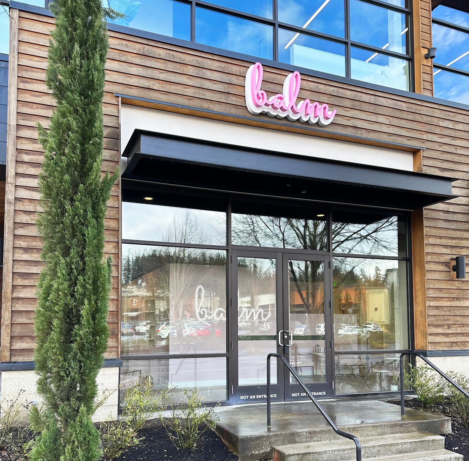 Balm West — photo 3