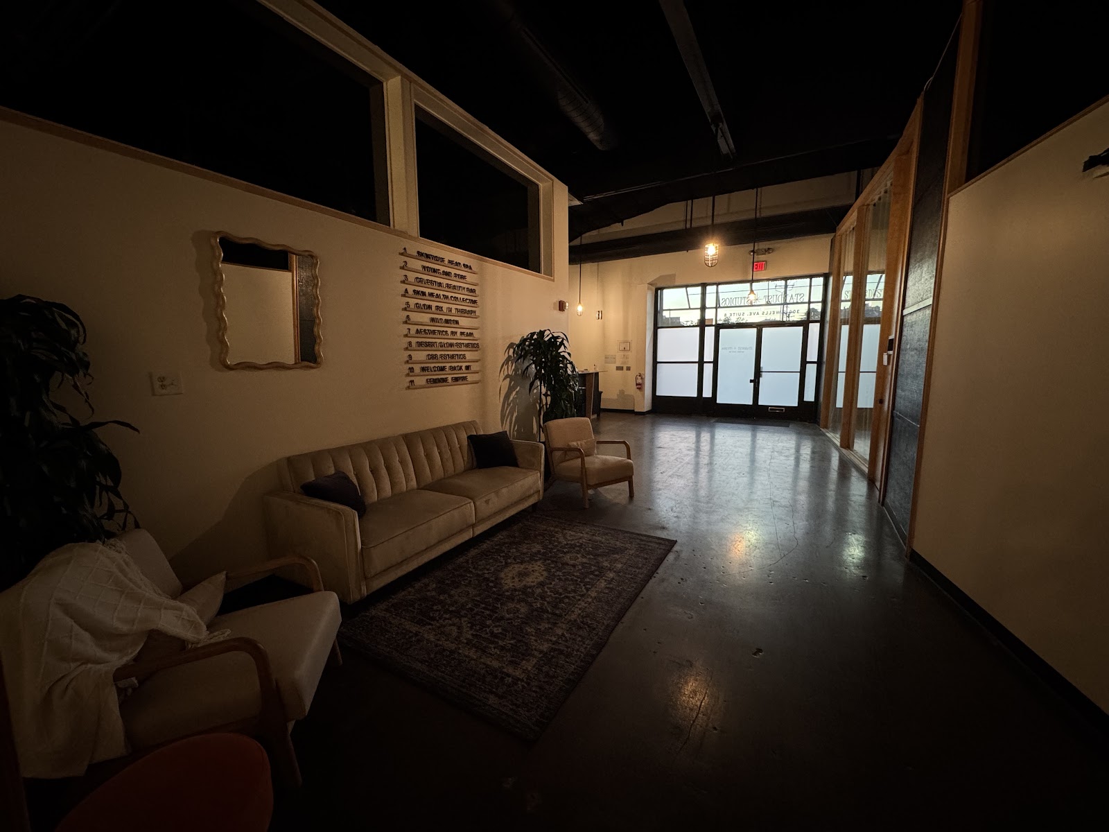 Wild Moon RENO — photo 2
