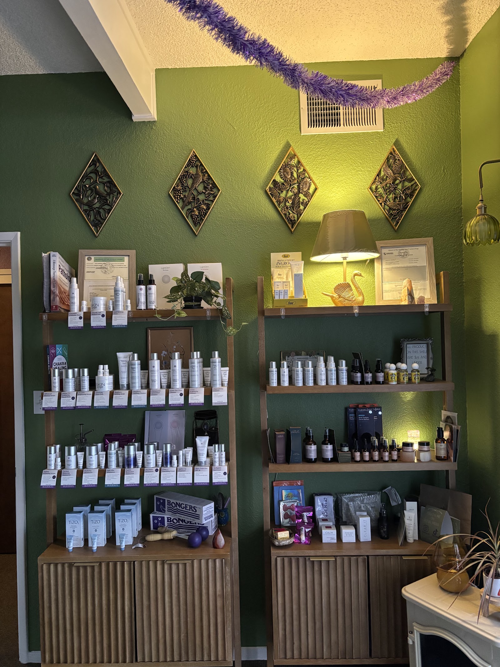 The Lavender Lounge Sacramento — photo 2