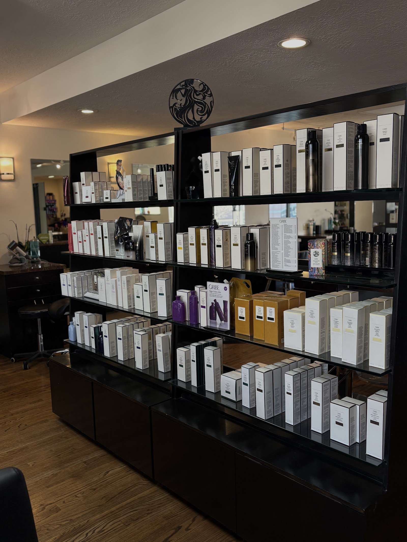 Malstrom Salon ✂ — photo 3