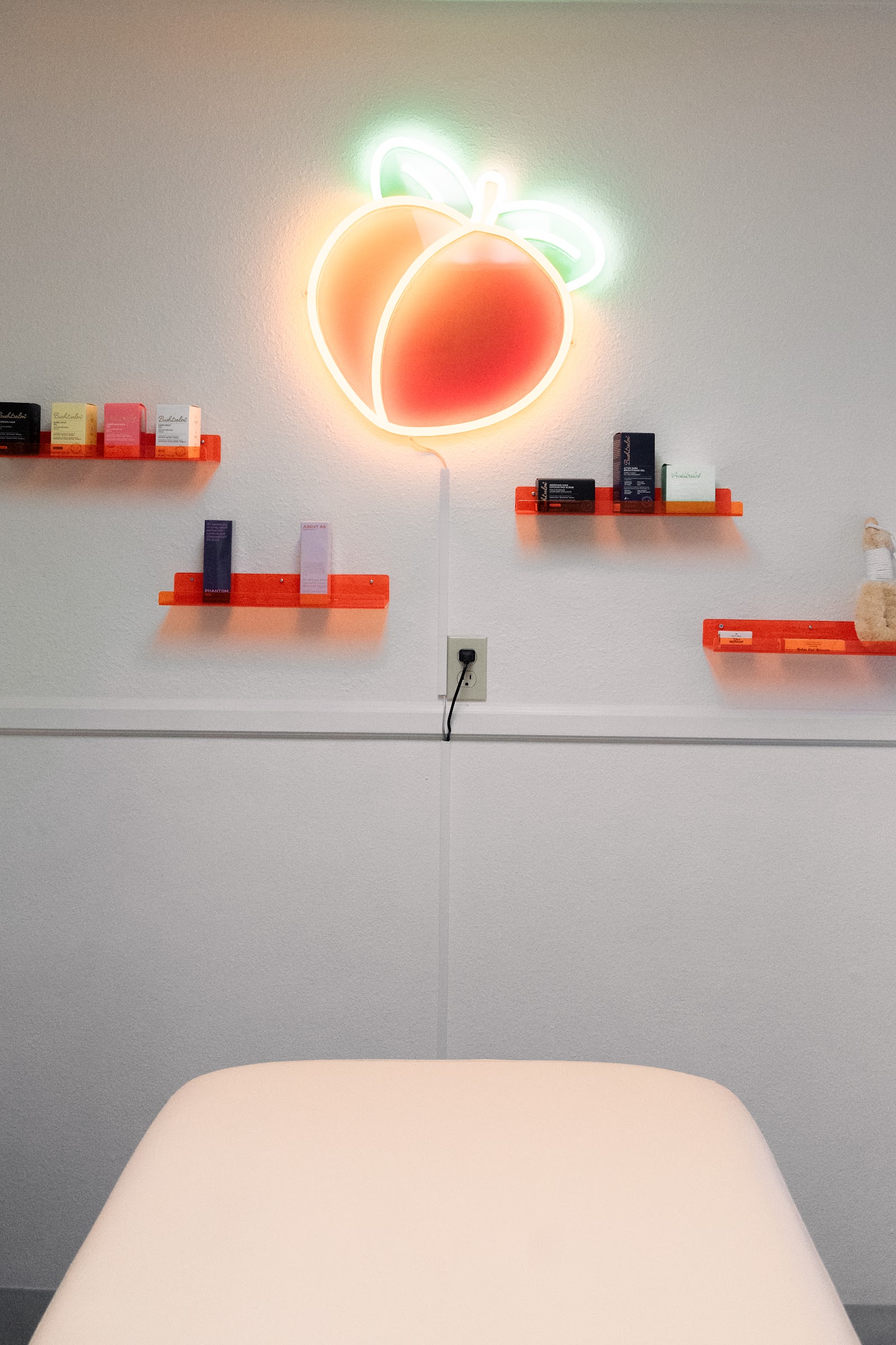 The Fuzzy Peach San Diego — photo 3
