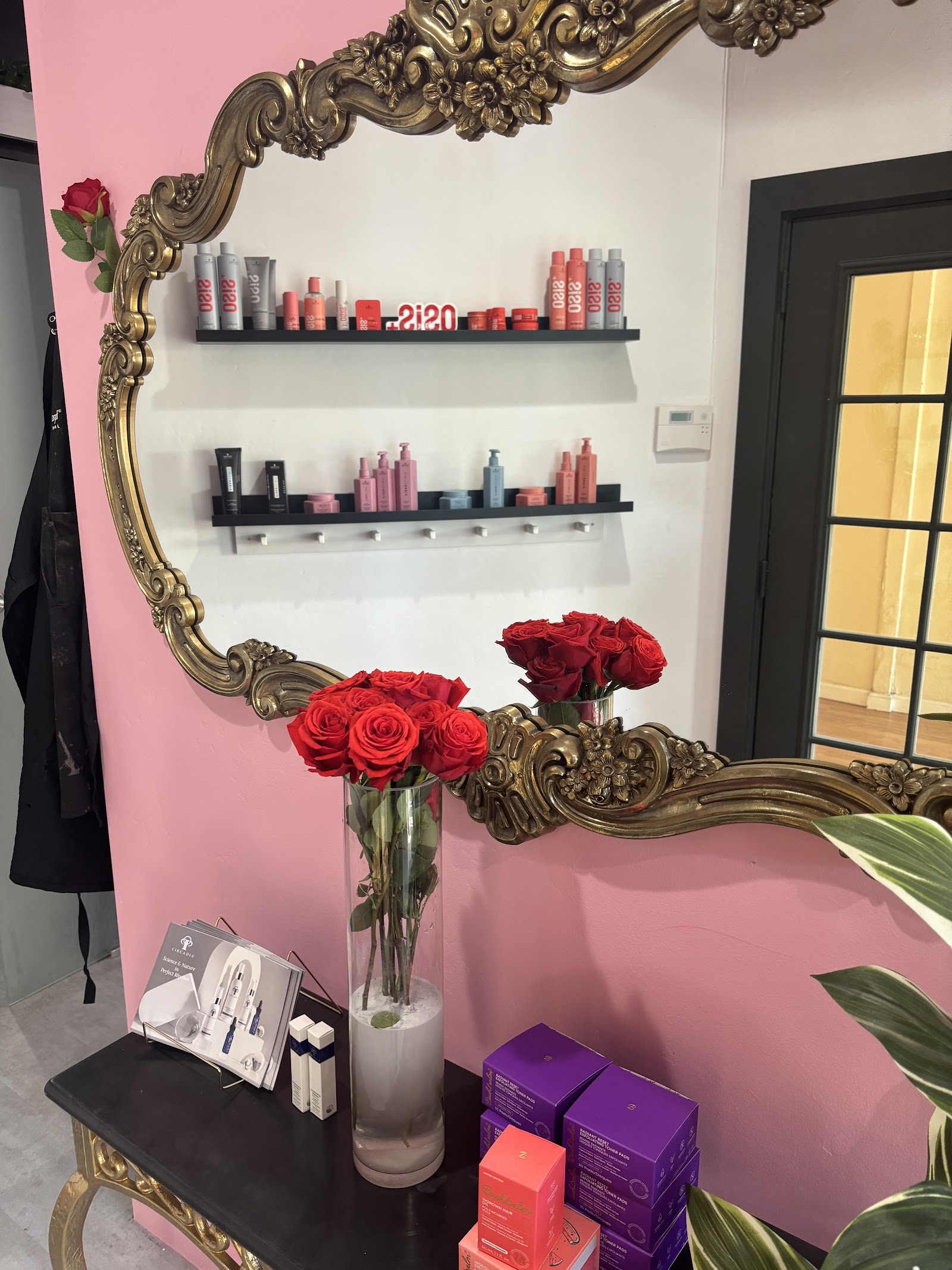 SkinXHair Lounge — photo 2