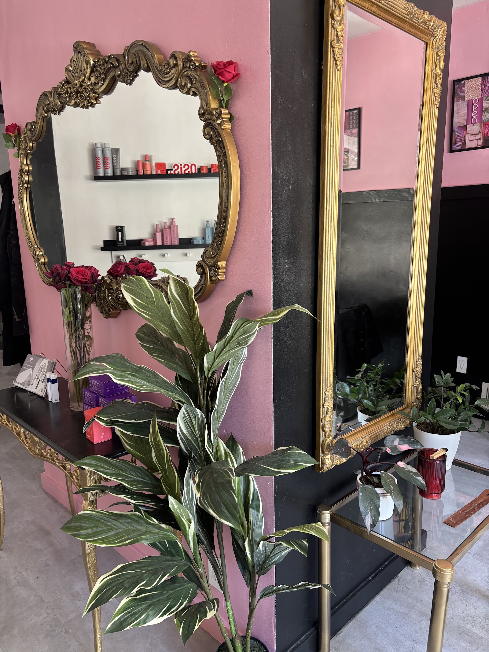 SkinXHair Lounge — photo 3