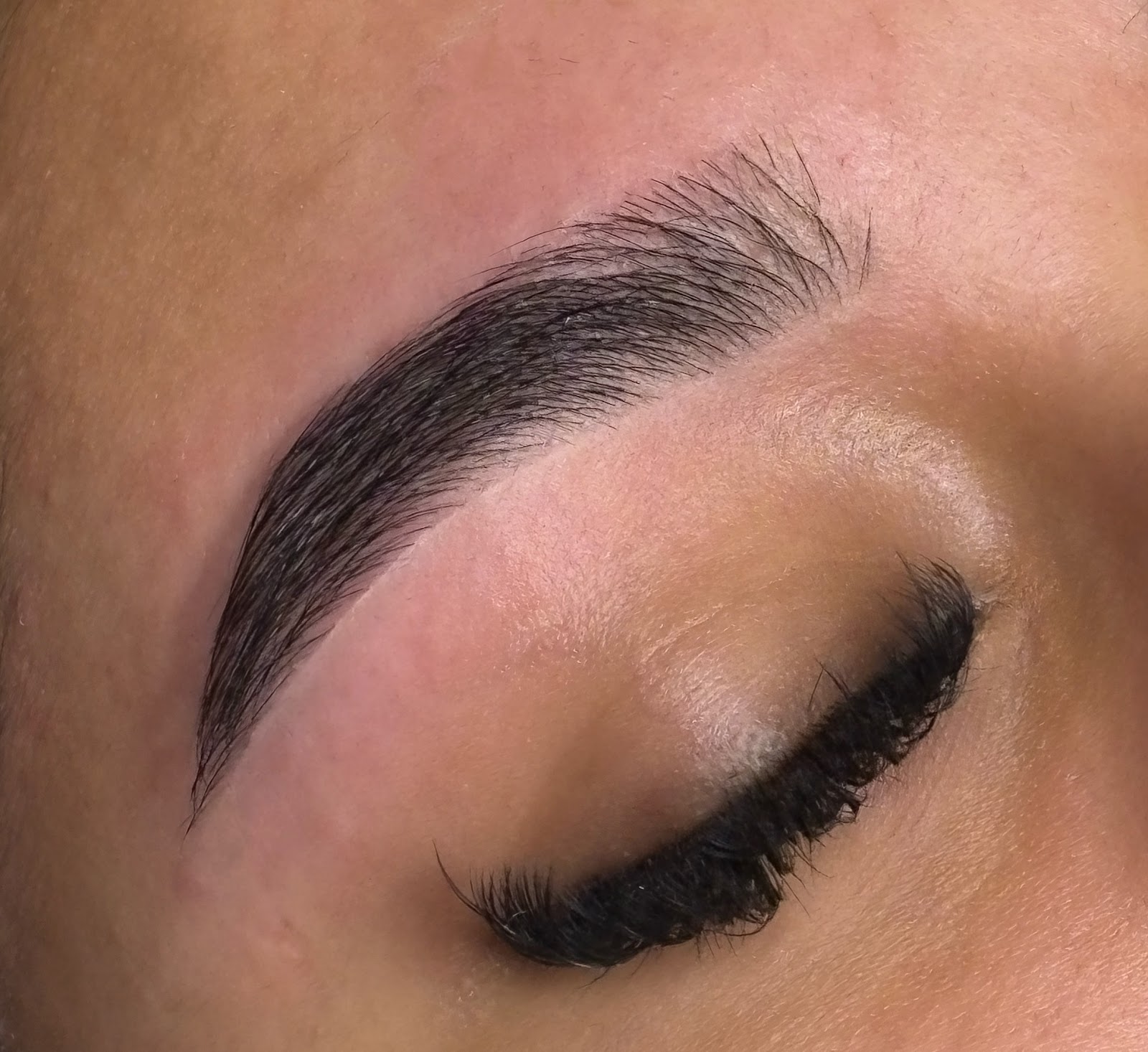Lunora Wax & Brows — photo 2