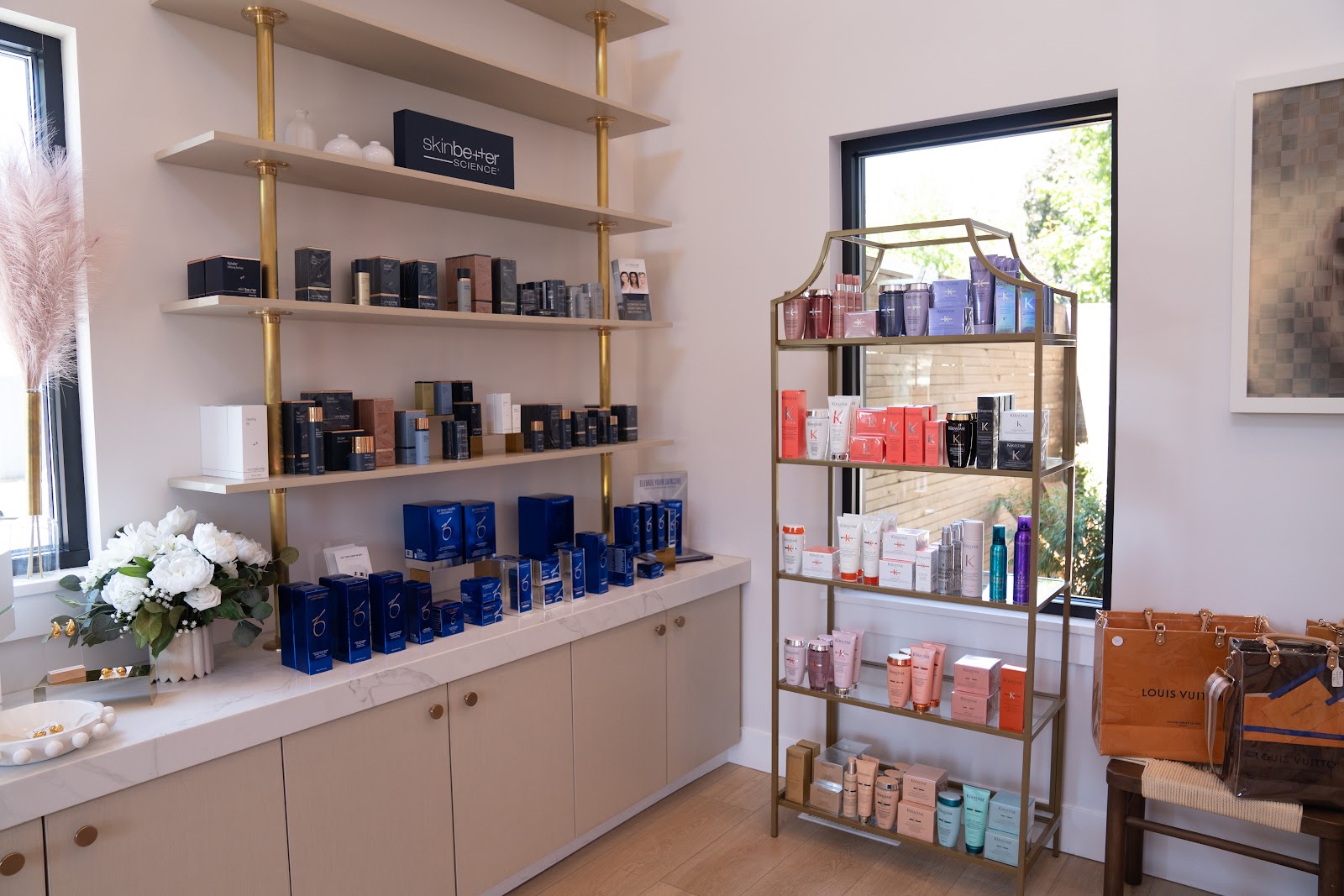 Luxe. Salon & Medspa — photo 2