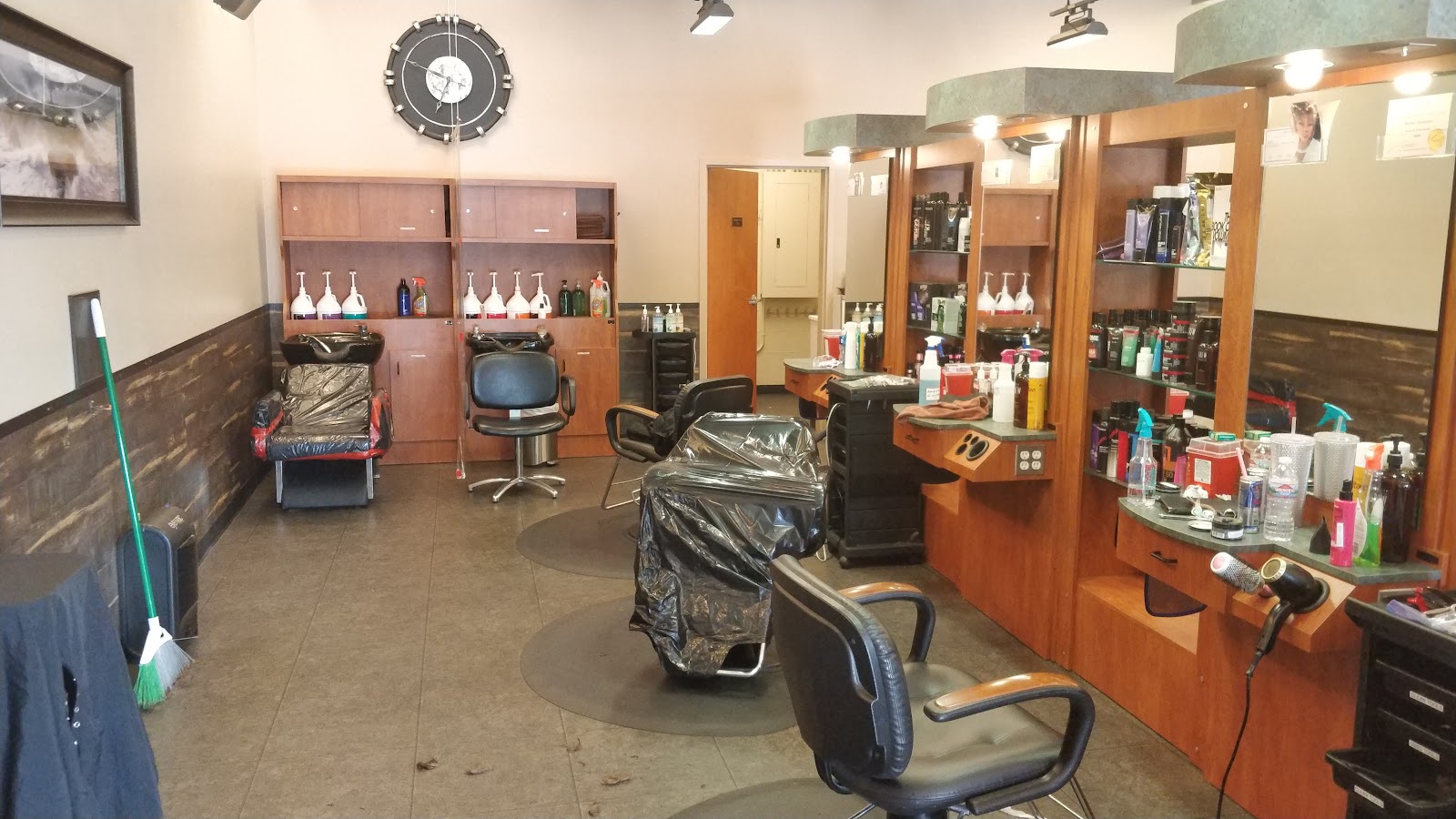 Oasis Hair — photo 2