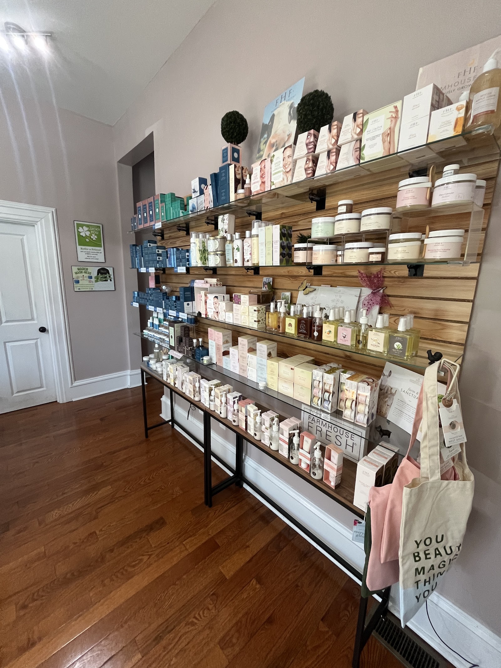 Morgan Ford Massage & Spa — photo 2