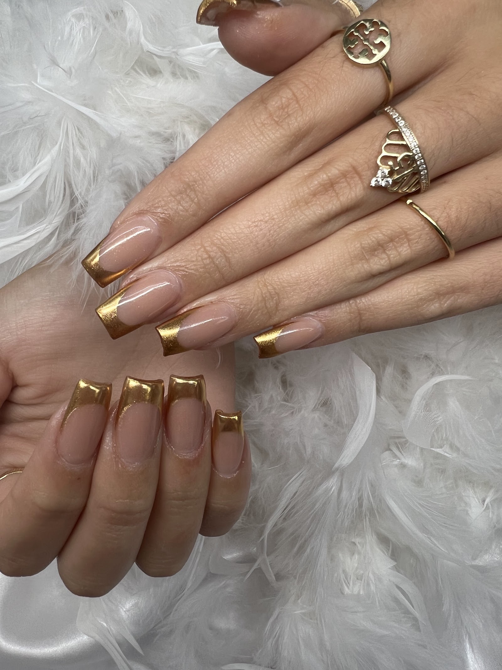 Royal Nails & Lashes Spa — photo 3