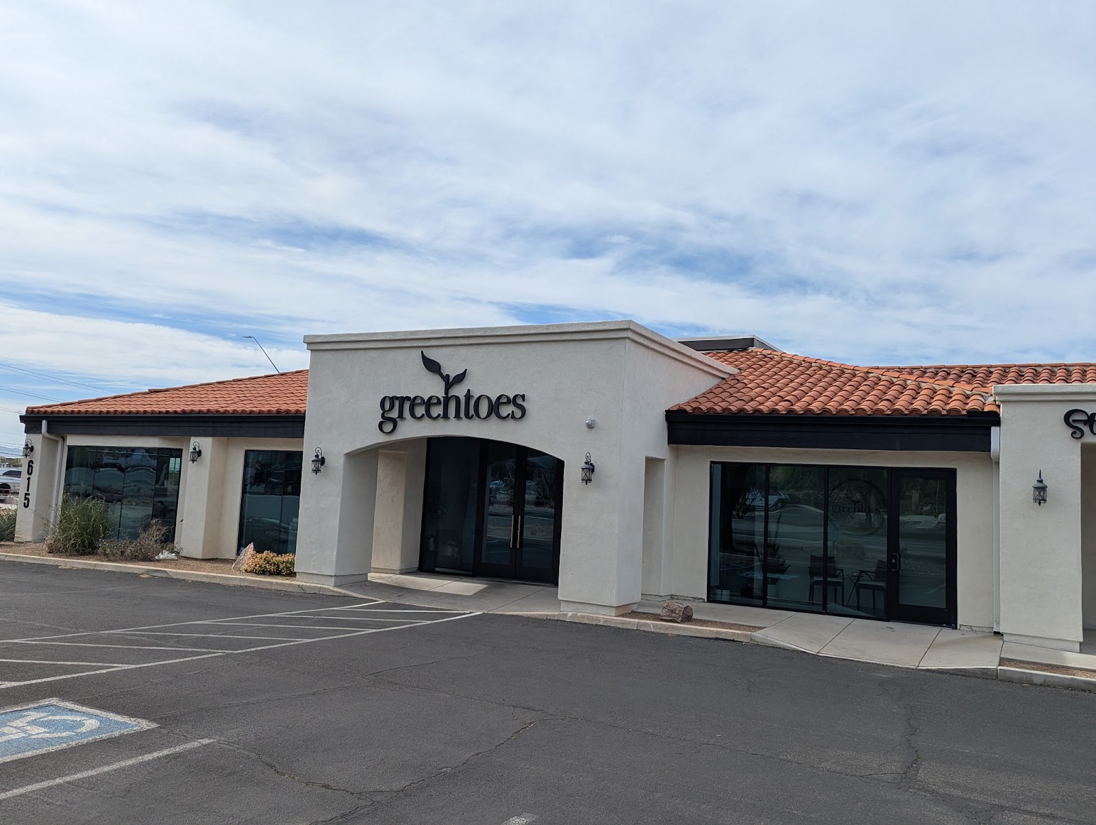 greentoes North Nail Salon, Massage and Day Spa — photo 2