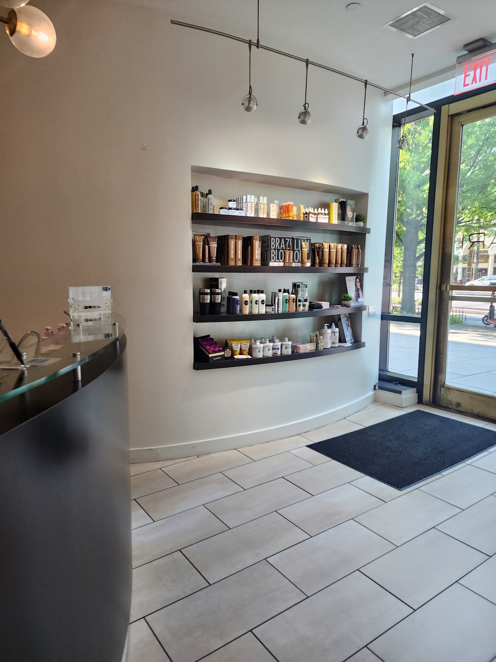 INARI Salon and Spa — photo 3