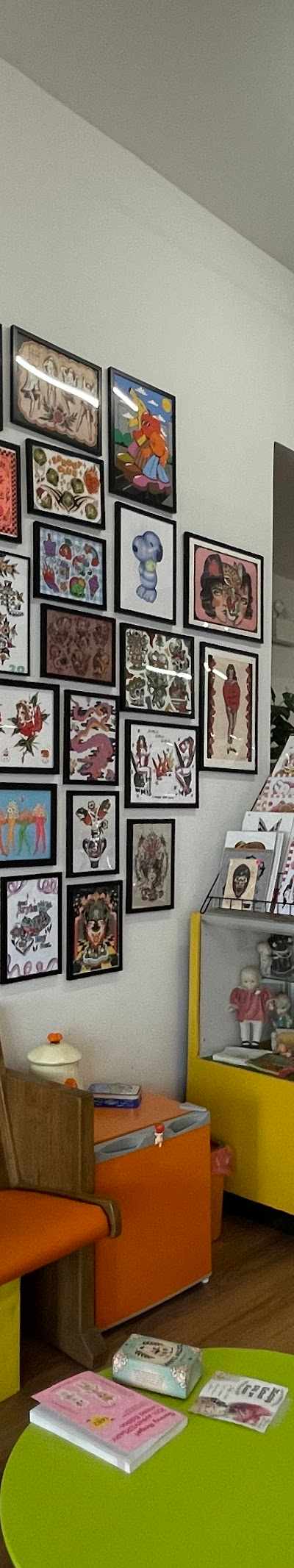 Good Mood Tattoo tattoo parlor in Chicago, IL