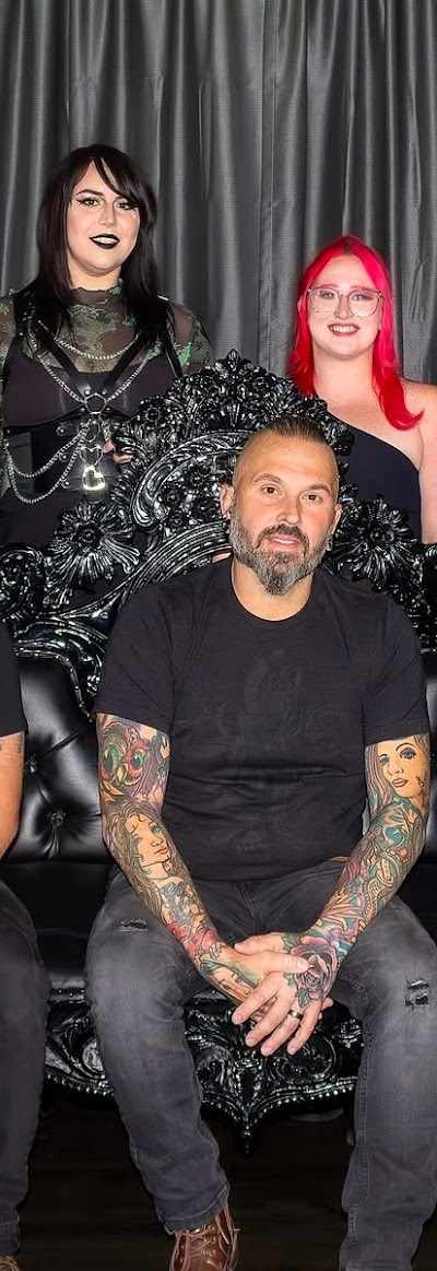 Red Dragon Tattoo & Piercing in Cincinnati, OH
