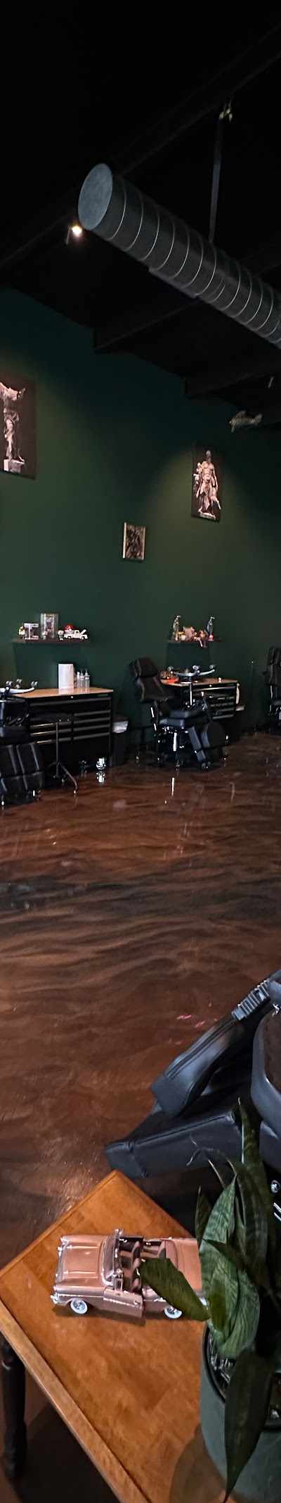 Monument Tattoo Studio in Dallas, TX