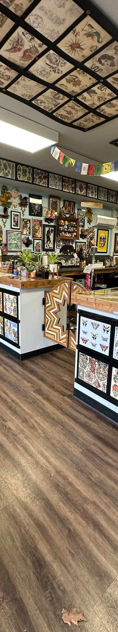Wing & Wheel Tattoo (Irvington) tattoo parlor in Indianapolis, IN