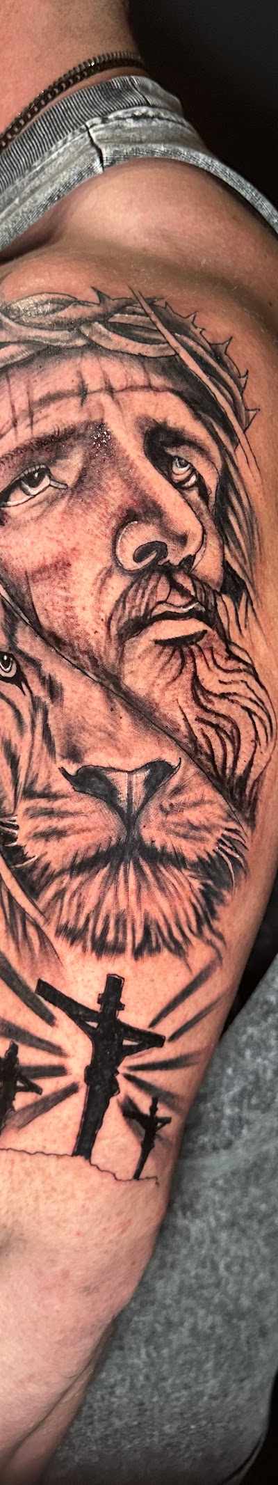 Nocturna tattoos and piercings in Kansas City, MO