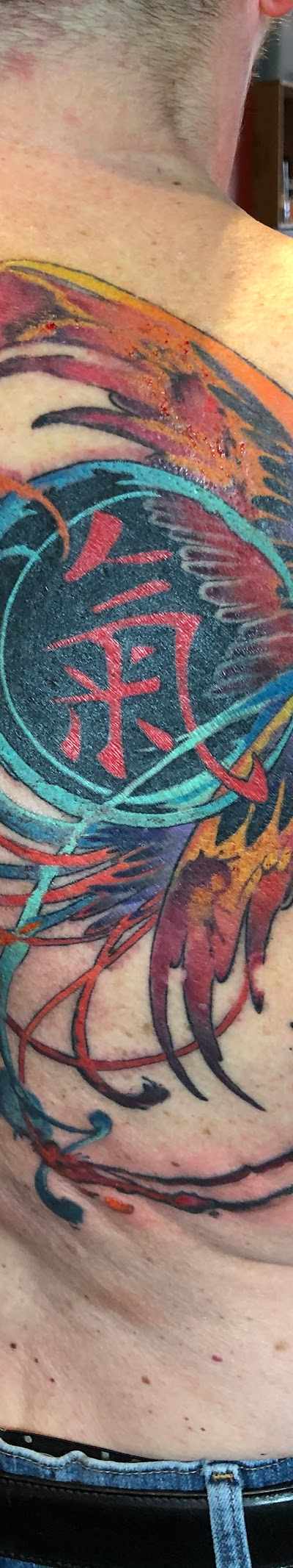 Broken Art Tattoo in Los Angeles, CA